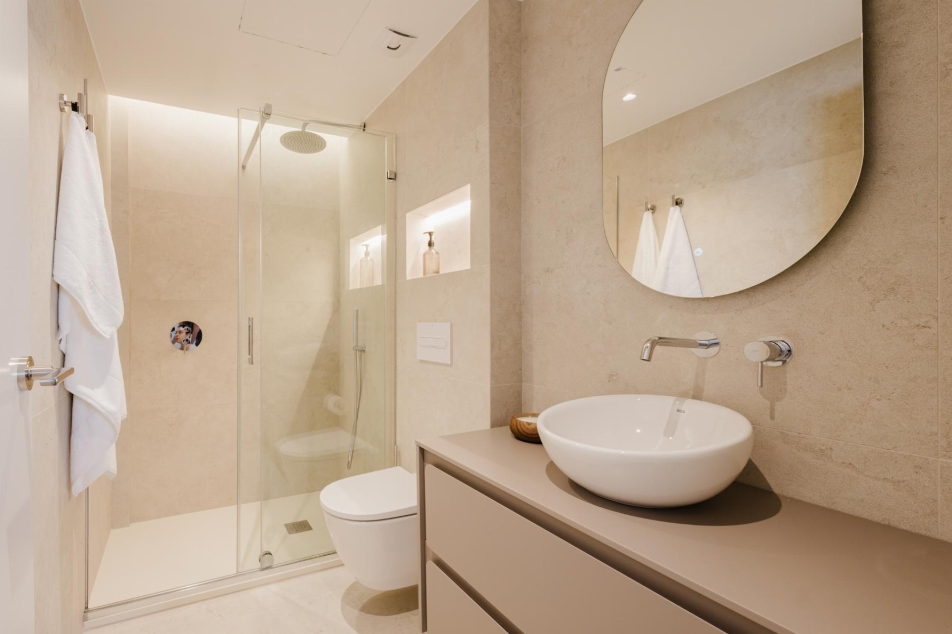 Sprzedaż - Apartament / Mieszkanie -
Torrevieja - Playa del Acequión