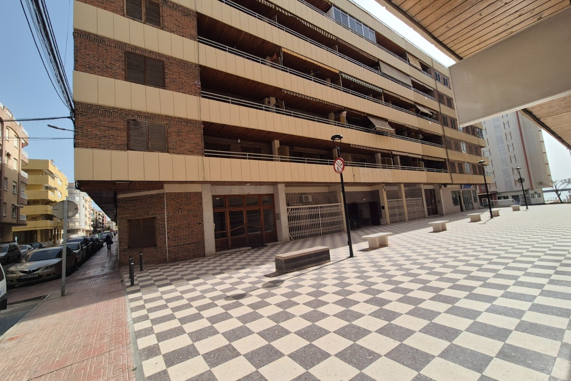 Sprzedaż - Apartament / Mieszkanie -
Torrevieja - Playa del Acequión