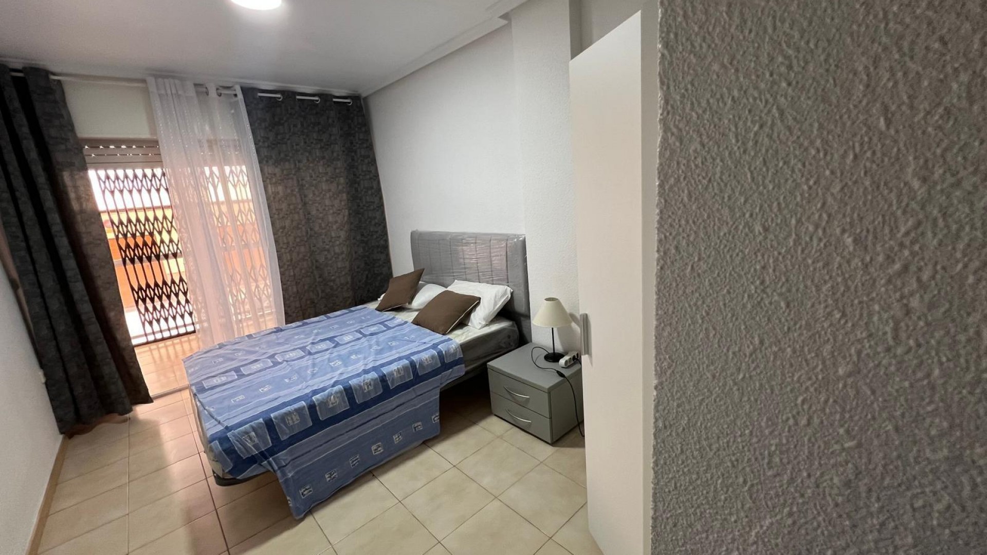 Sprzedaż - Apartament mieszkanie -
Torrevieja - Playa del cura