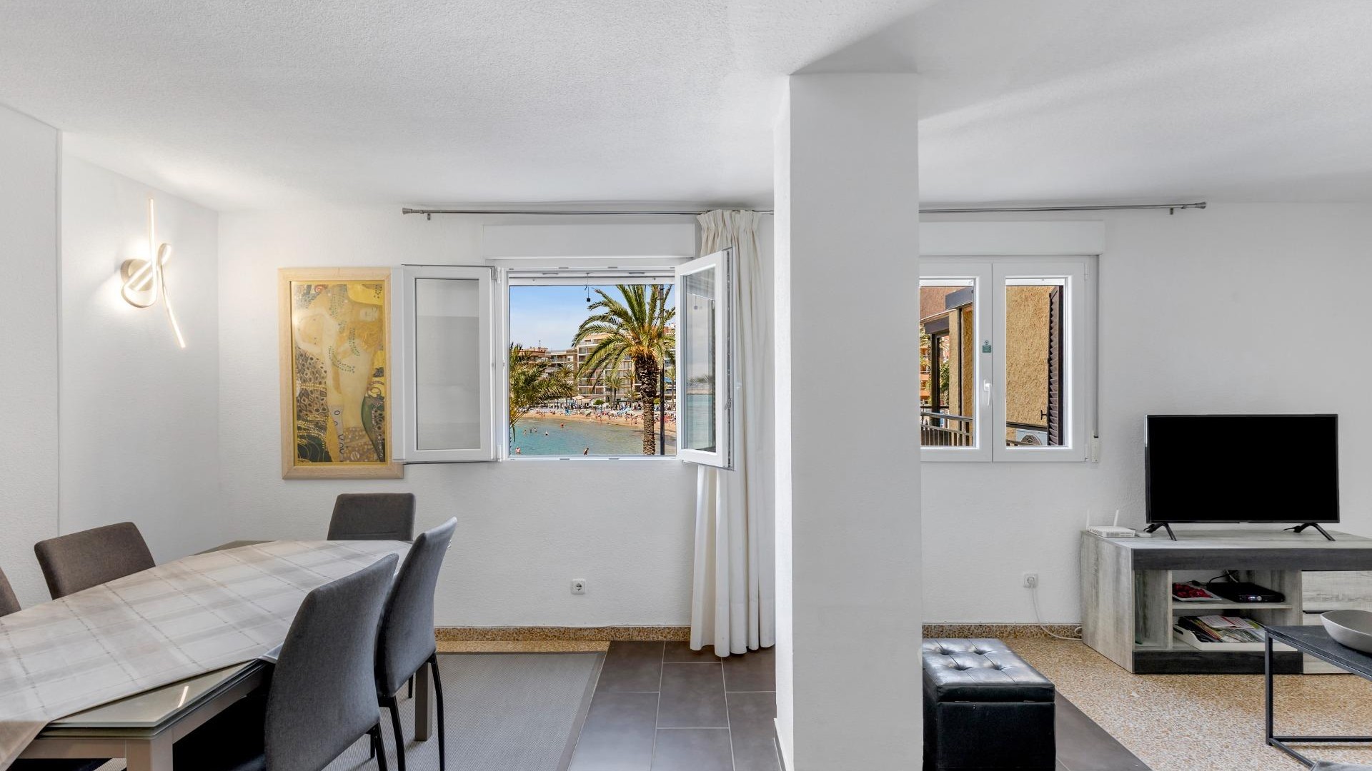 Sprzedaż - Apartament mieszkanie -
Torrevieja - Playa del cura