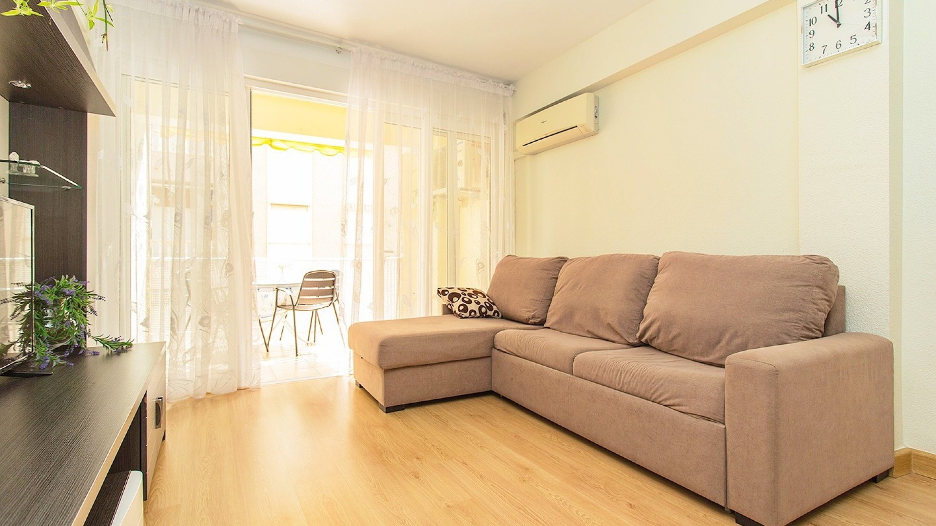 Sprzedaż - Apartament mieszkanie -
Torrevieja - Playa del cura