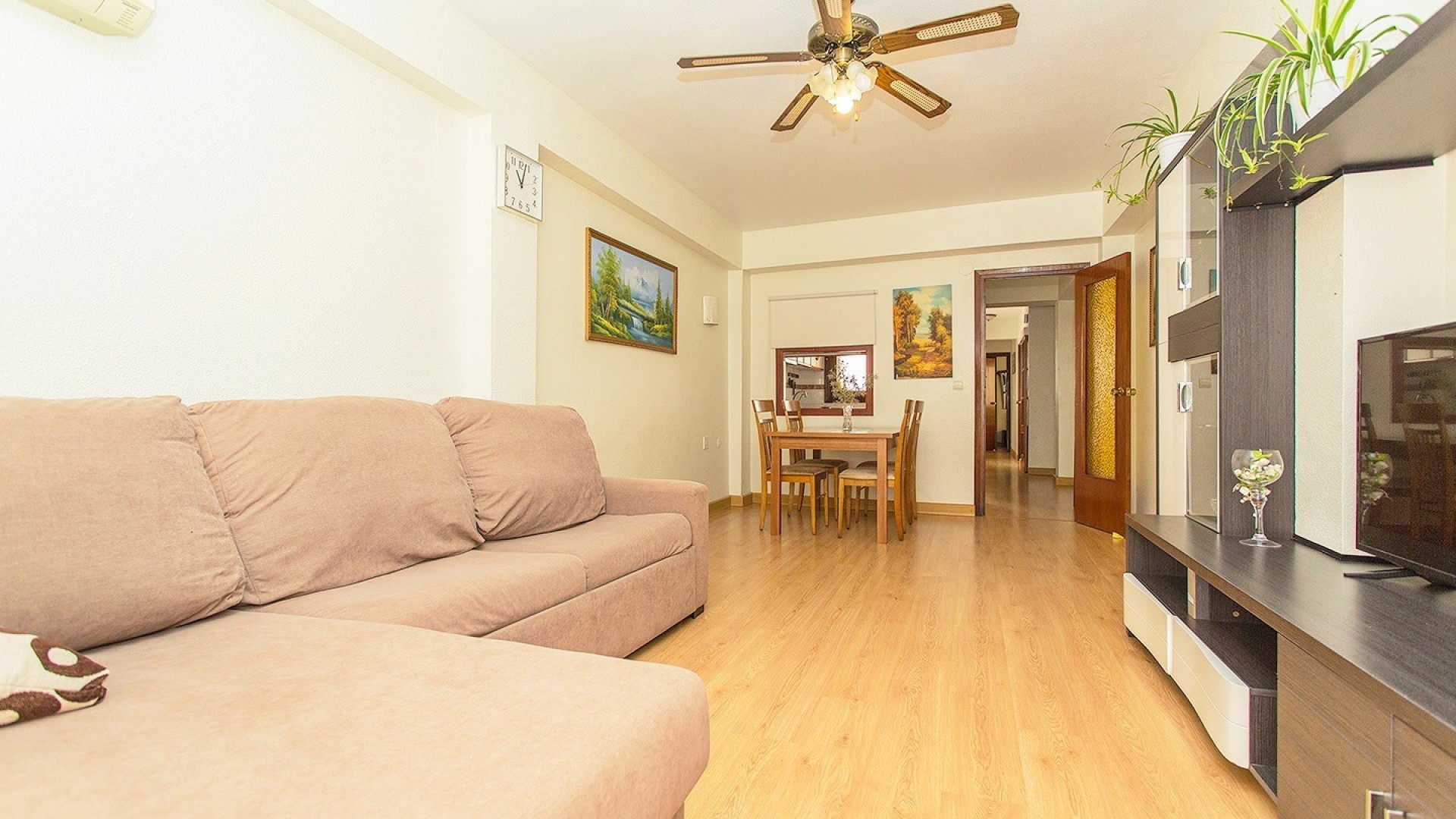 Sprzedaż - Apartament mieszkanie -
Torrevieja - Playa del cura