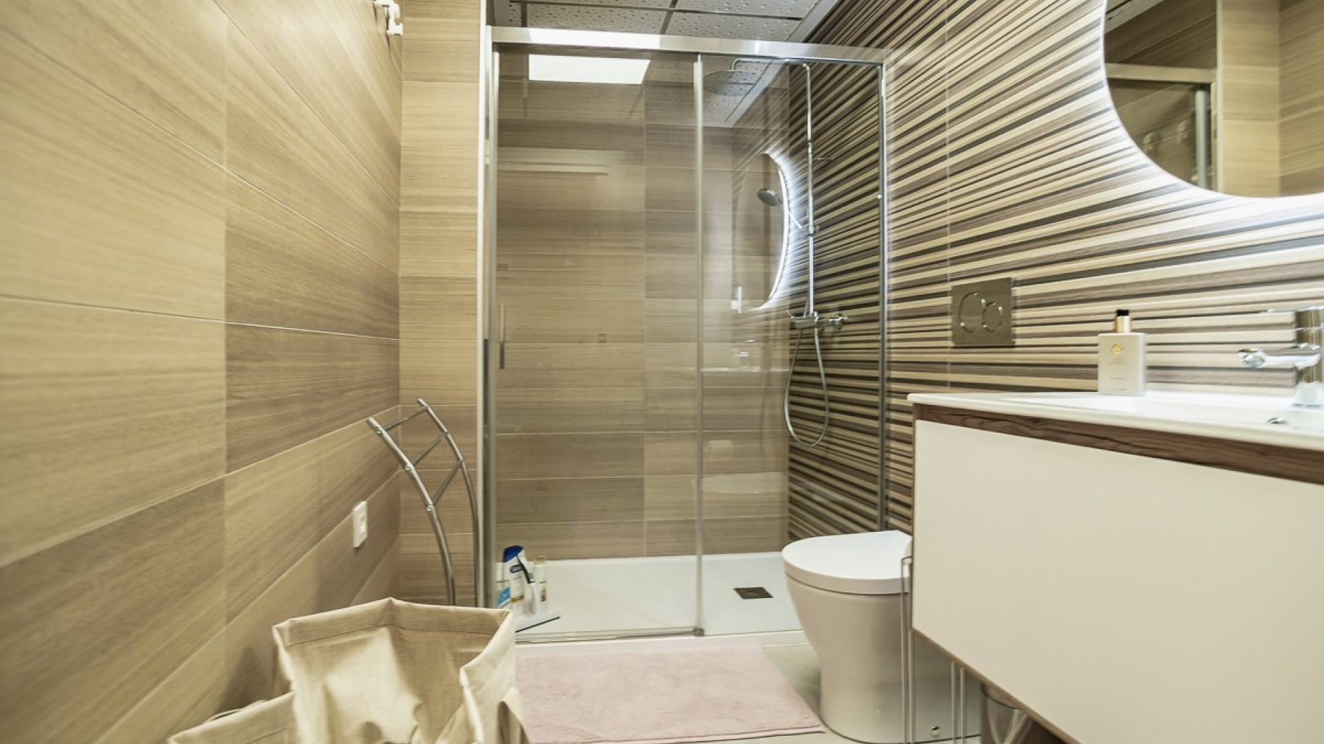 Sprzedaż - Apartament mieszkanie -
Torrevieja - Playa del Cura