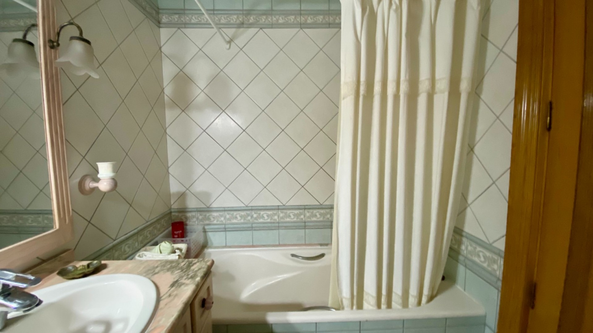 Sprzedaż - Apartament mieszkanie -
Torrevieja - Playa del Cura