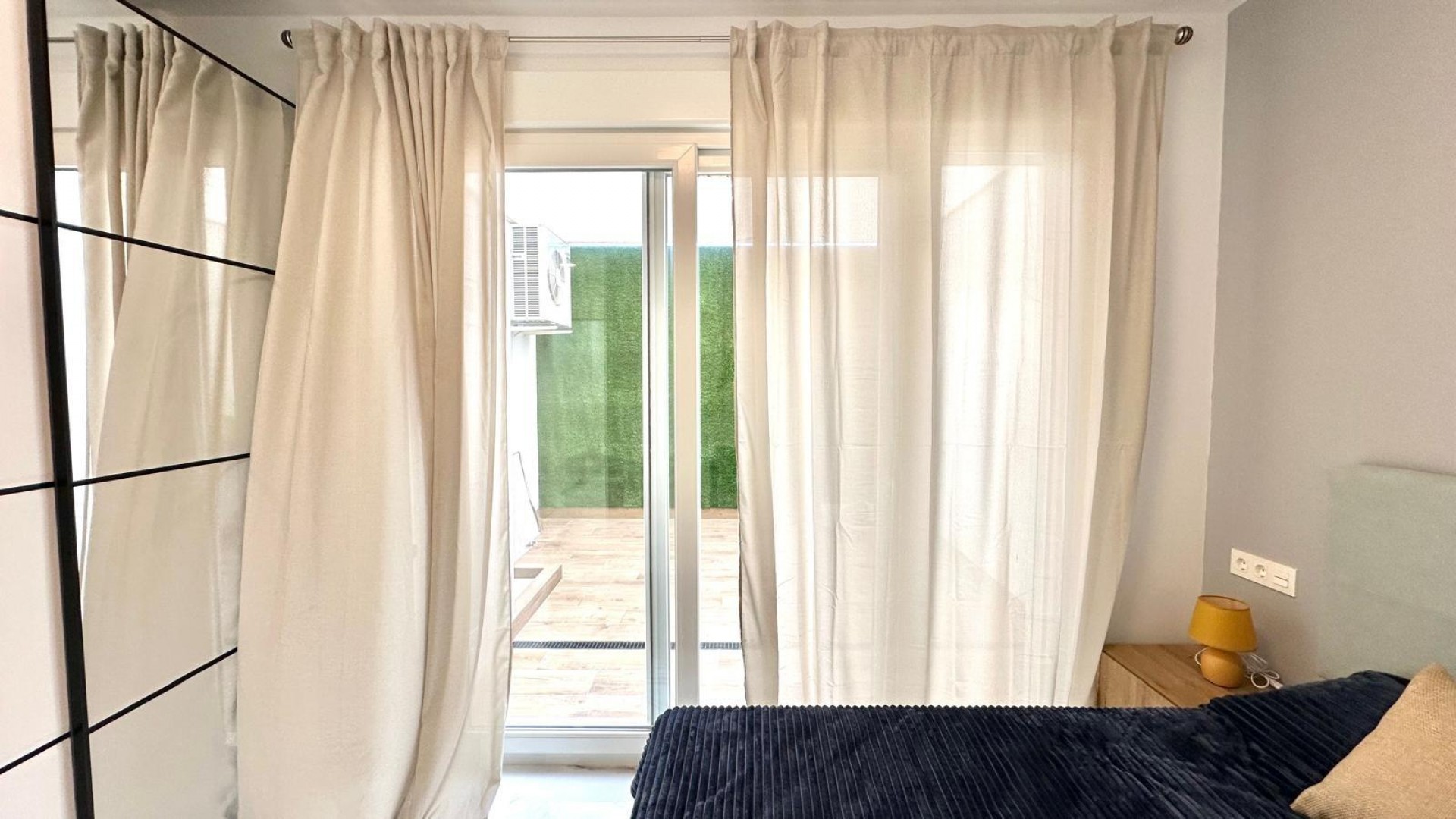 Sprzedaż - Apartament mieszkanie -
Torrevieja - Playa del cura