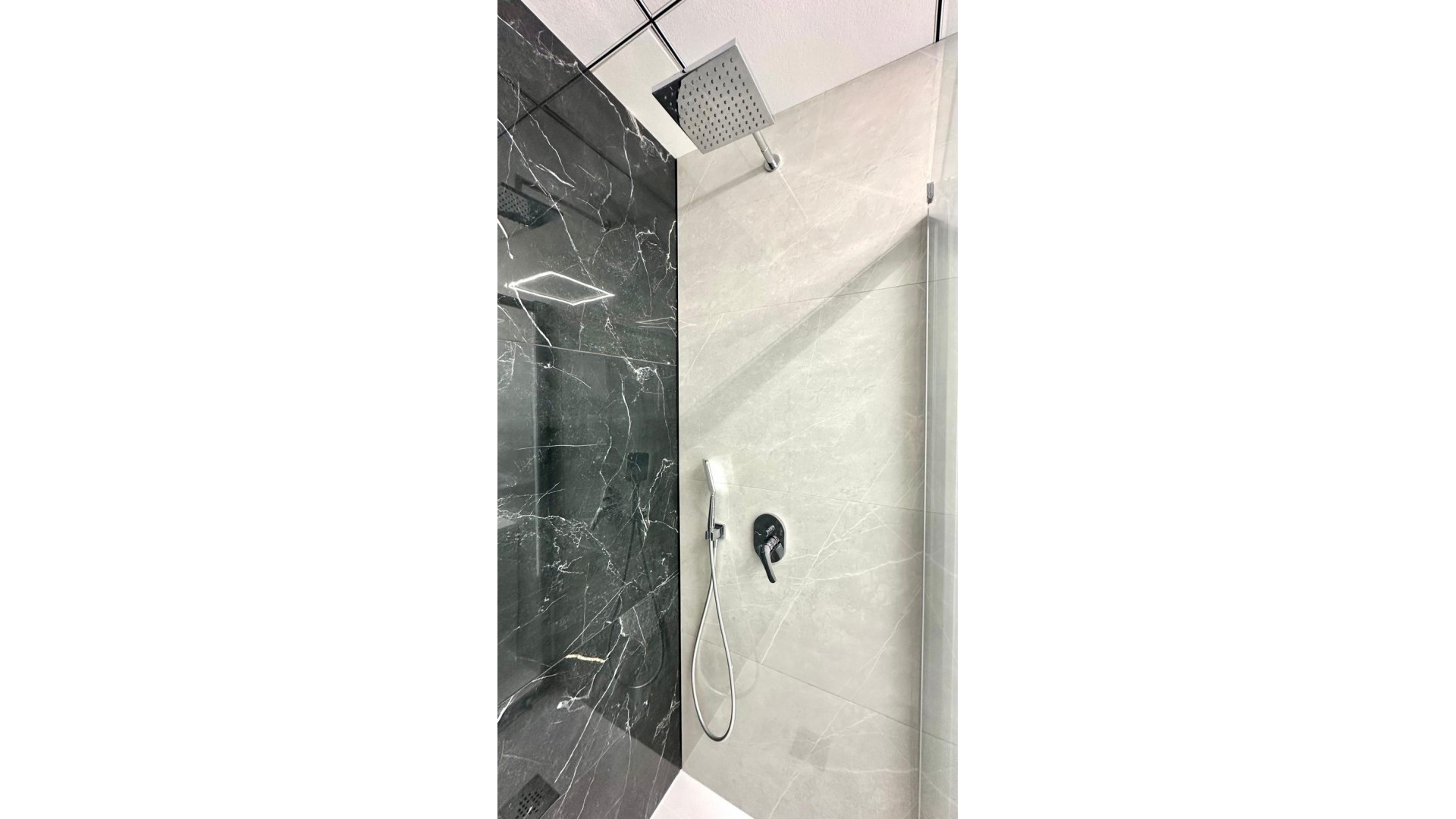 Sprzedaż - Apartament mieszkanie -
Torrevieja - Playa del cura