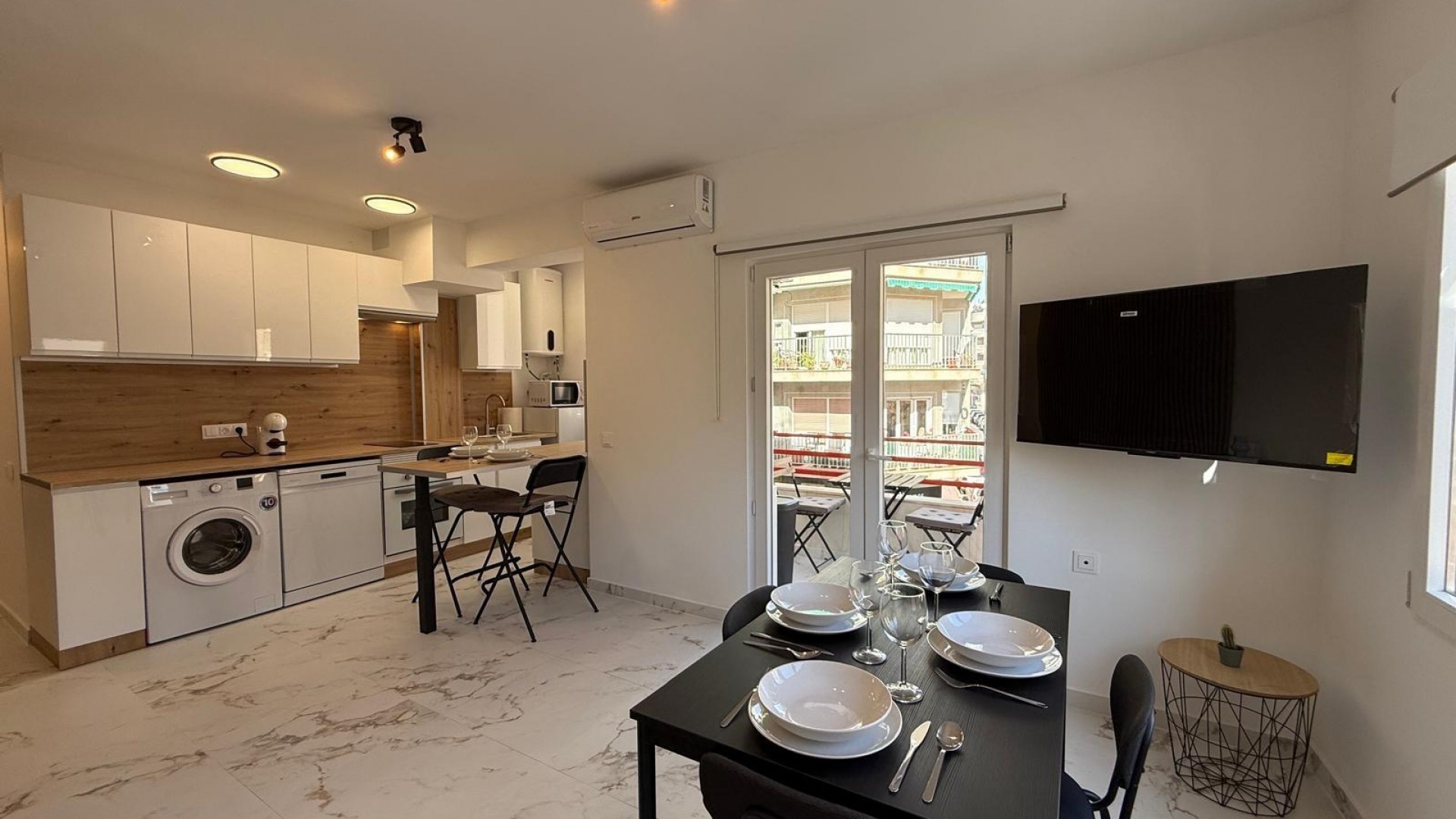 Sprzedaż - Apartament mieszkanie -
Torrevieja - Playa del Cura