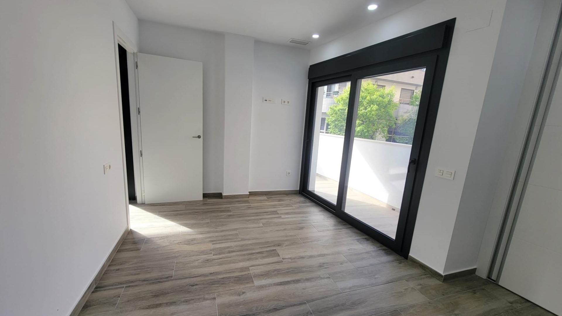 Sprzedaż - Apartament mieszkanie -
Torrevieja - Playa del Cura