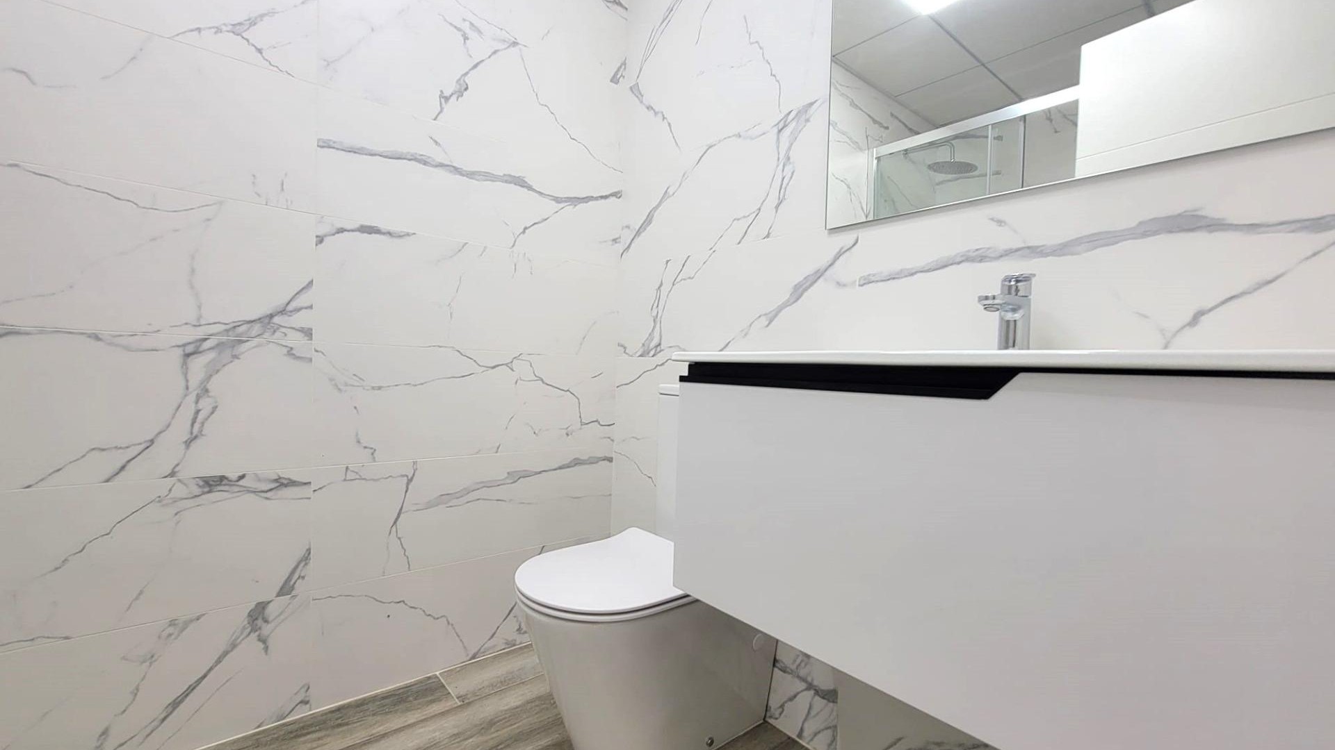 Sprzedaż - Apartament mieszkanie -
Torrevieja - Playa del Cura