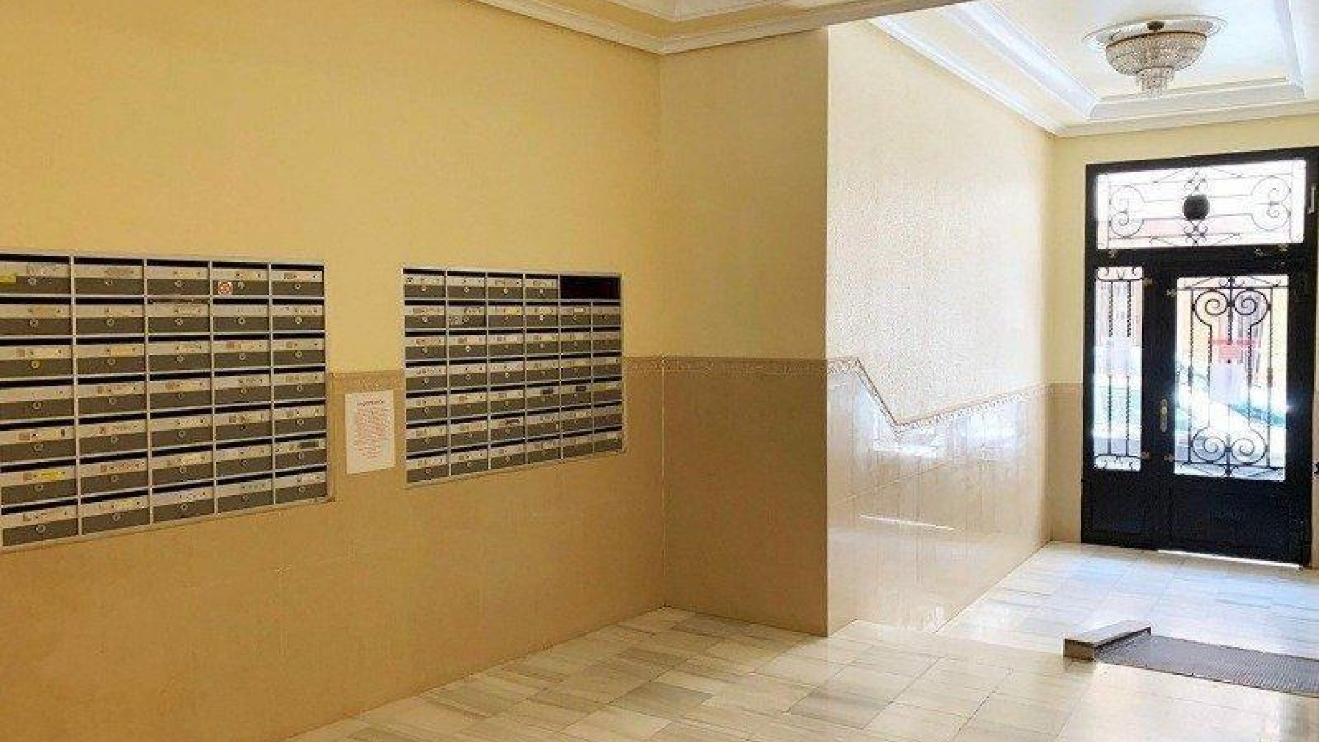 Sprzedaż - Apartament mieszkanie -
Torrevieja - Playa del Cura