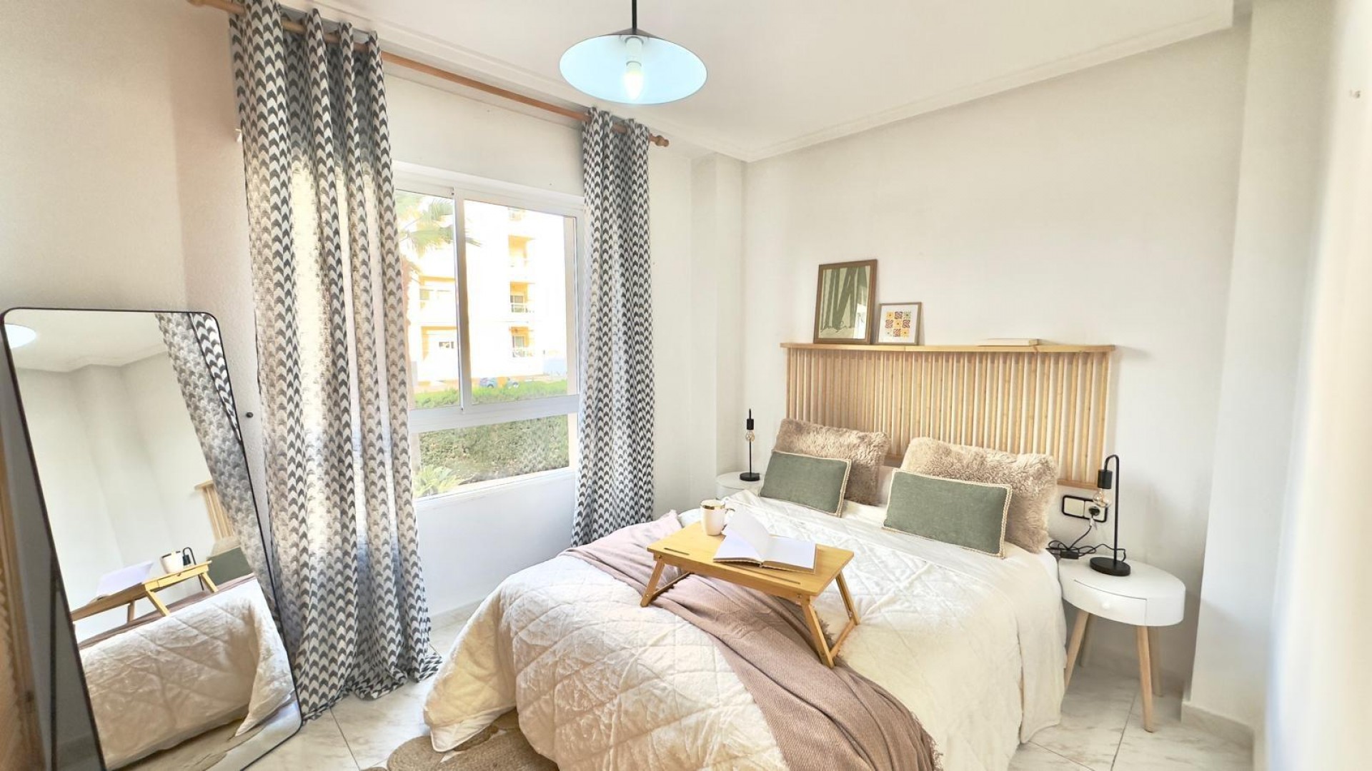 Sprzedaż - Apartament mieszkanie -
Torrevieja - Playa del cura