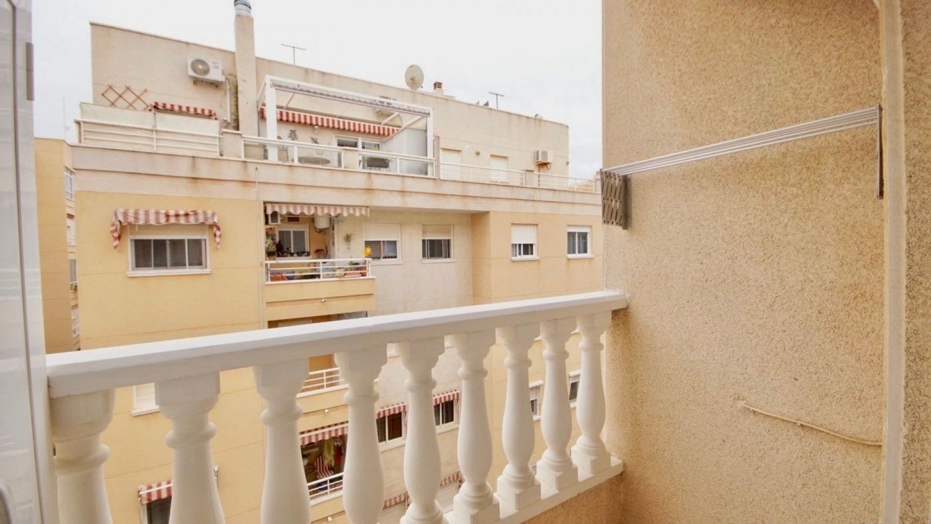Sprzedaż - Apartament mieszkanie -
Torrevieja - Playa del cura
