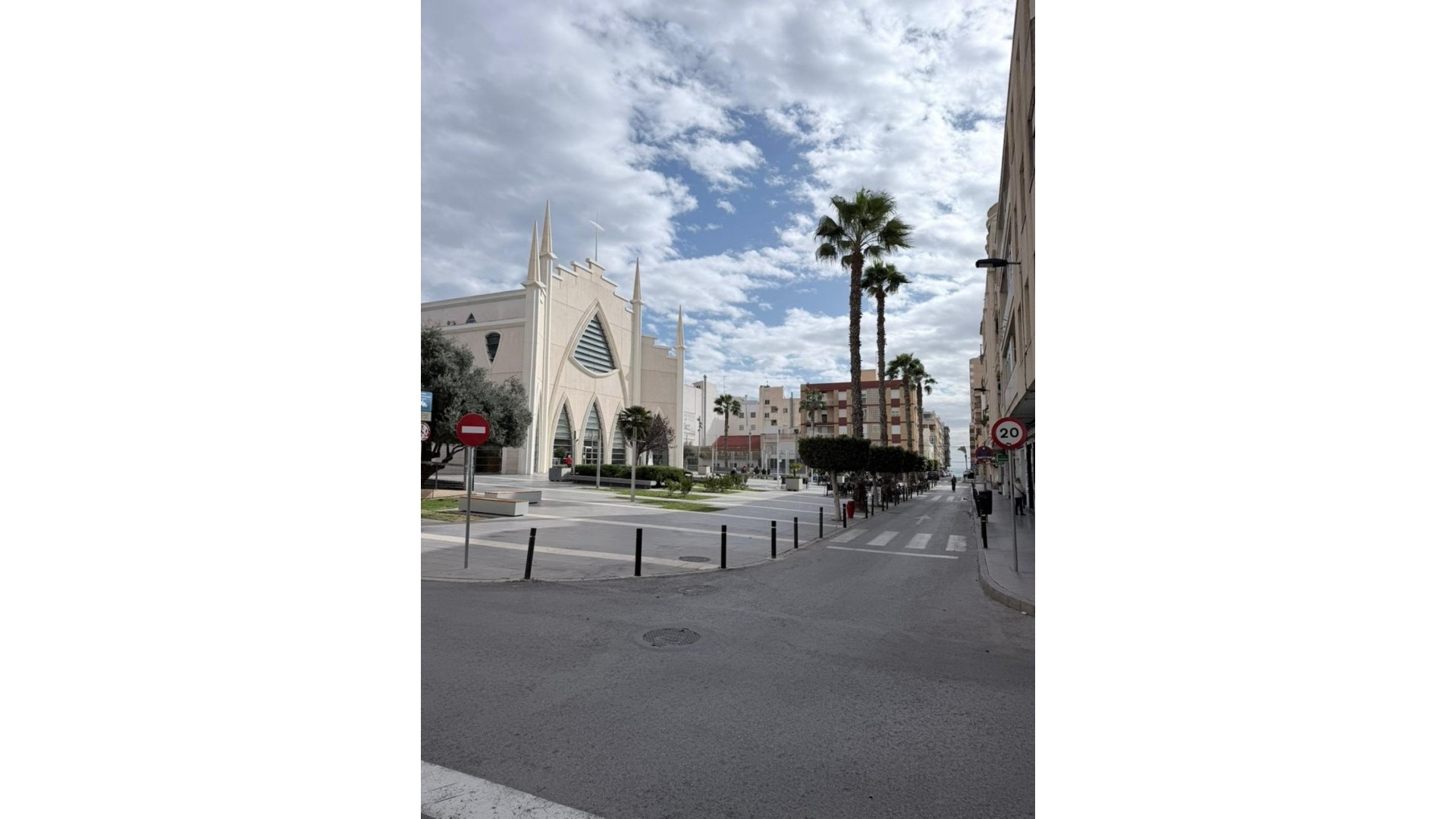 Sprzedaż - Apartament mieszkanie -
Torrevieja - Playa del cura