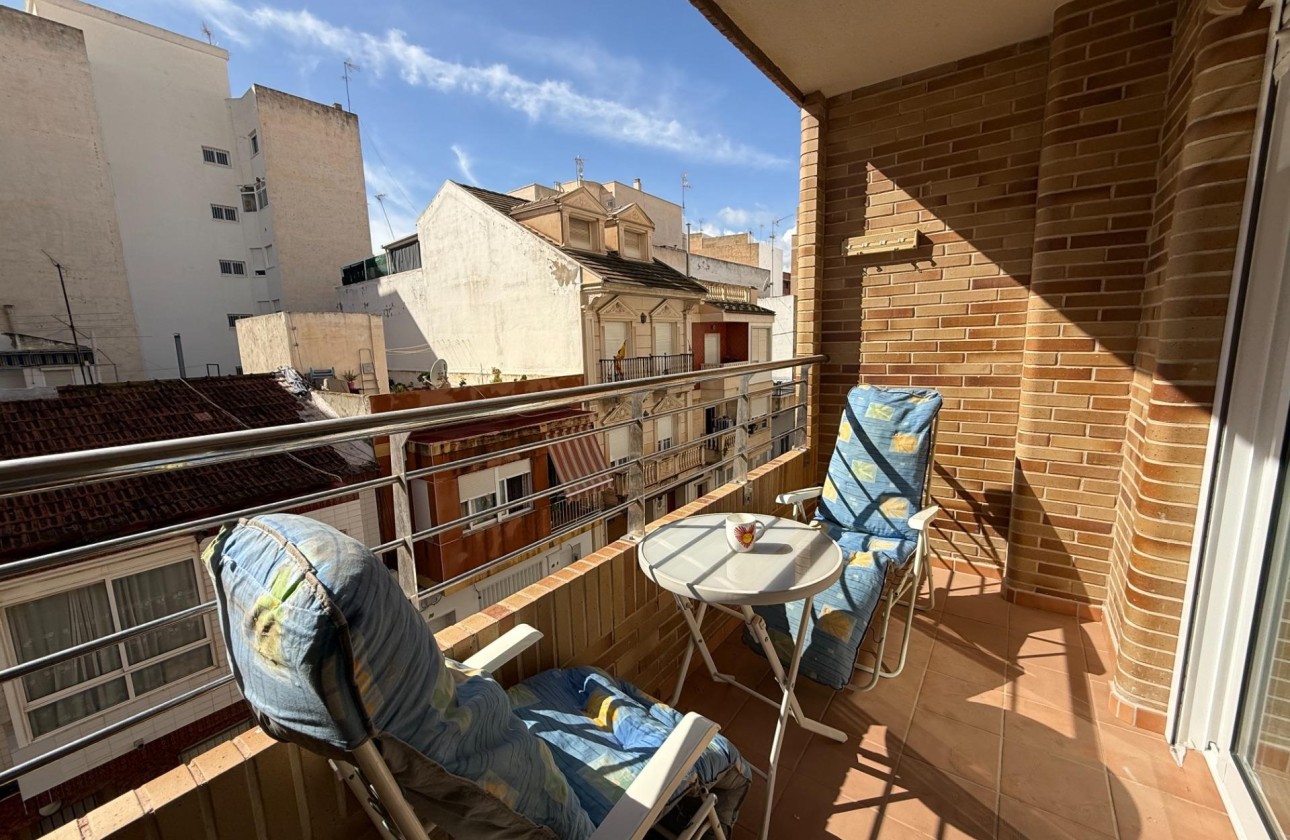 Sprzedaż - Apartament mieszkanie -
Torrevieja - Playa del Cura