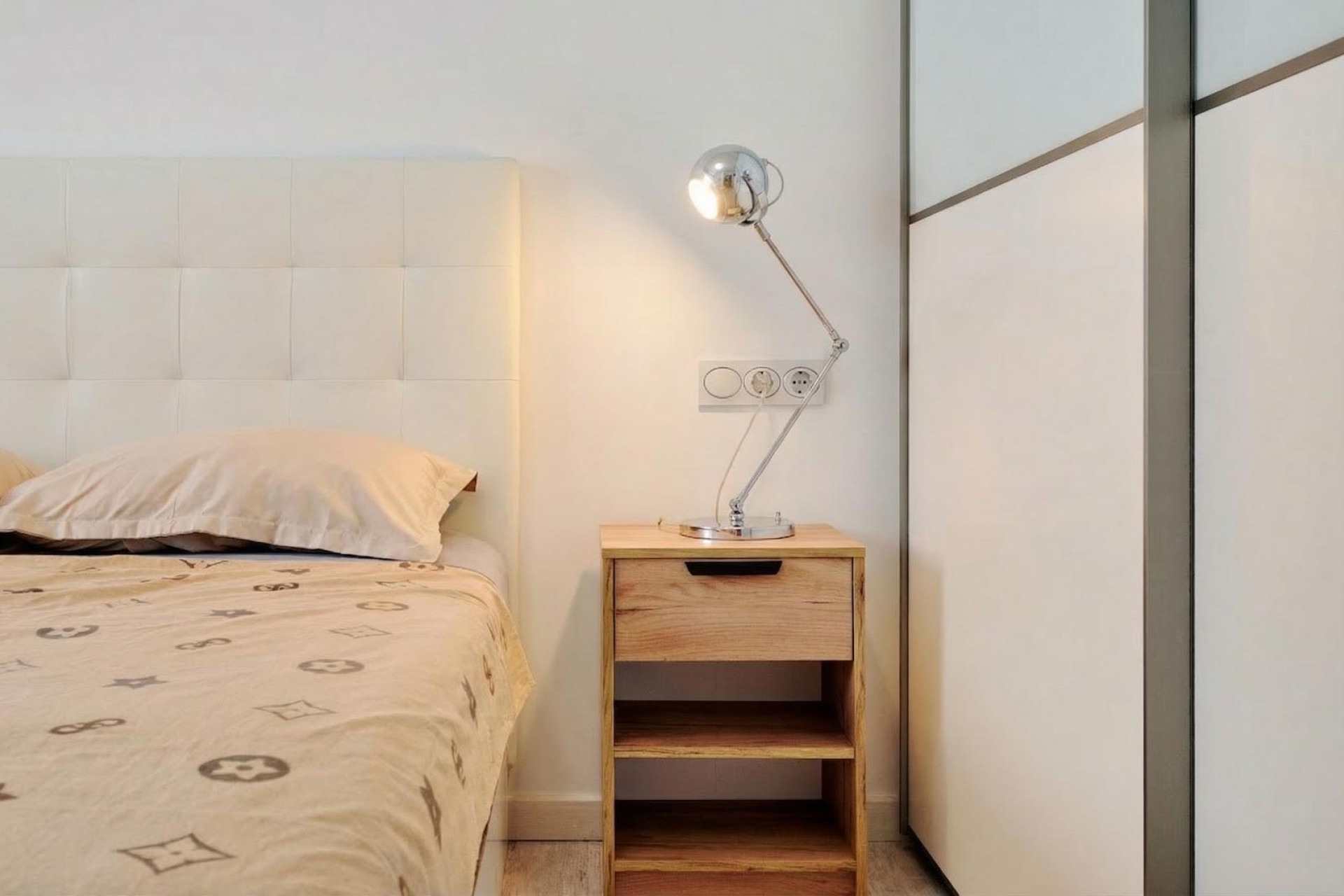 Sprzedaż - Apartament mieszkanie -
Torrevieja - Playa del Cura