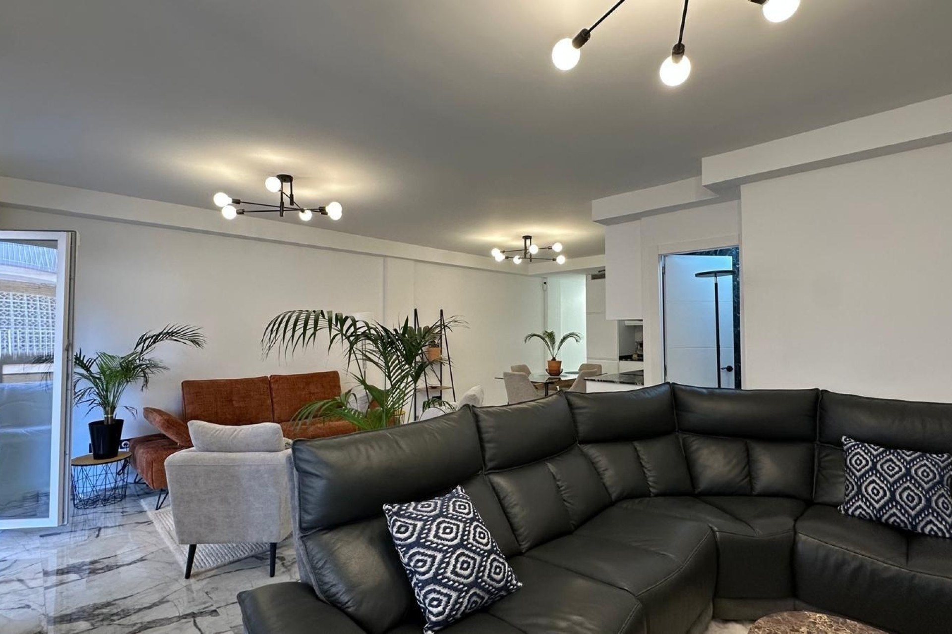 Sprzedaż - Apartament mieszkanie -
Torrevieja - Playa del Cura