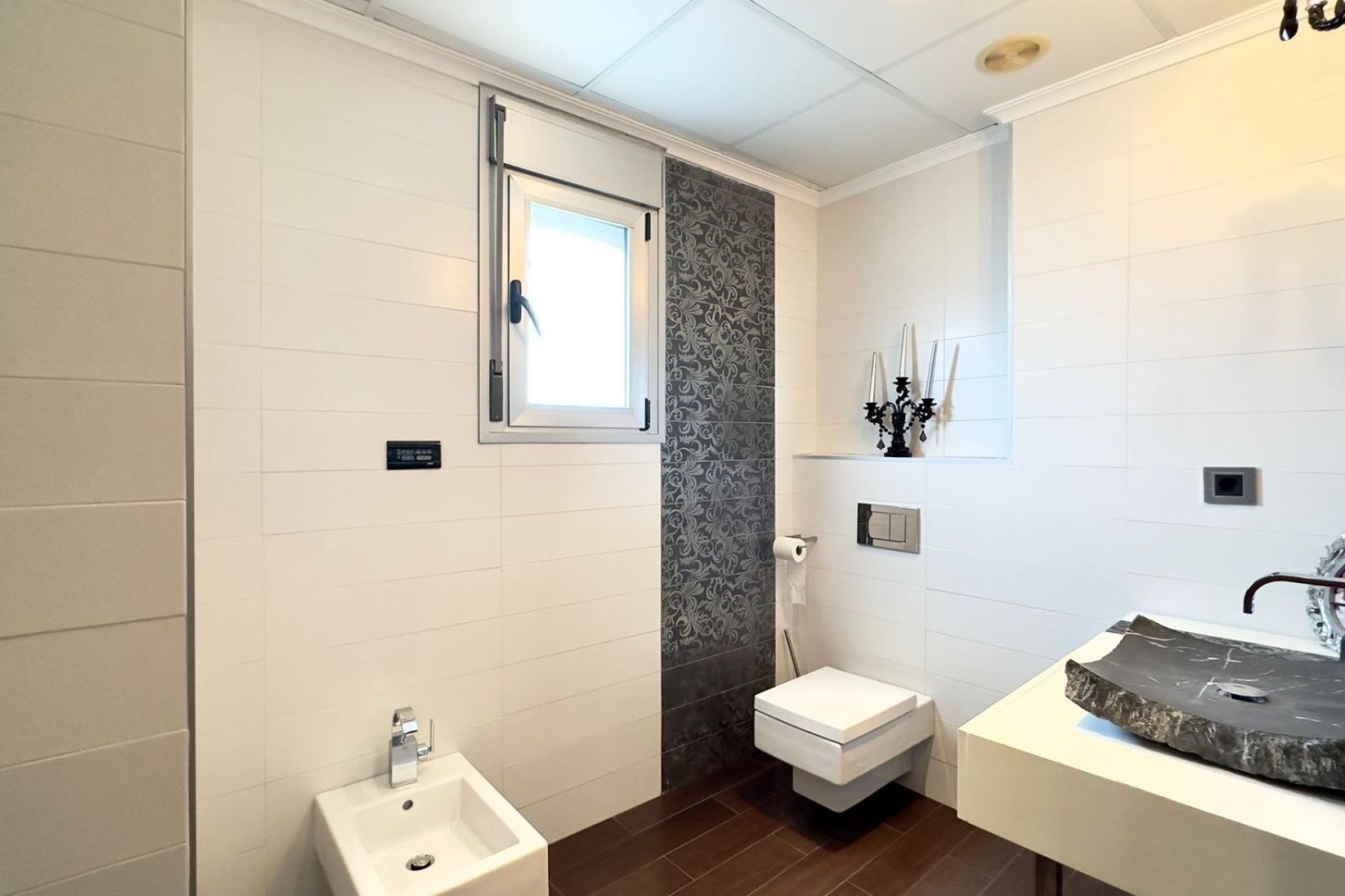 Sprzedaż - Apartament / Mieszkanie -
Torrevieja - Playa del Cura