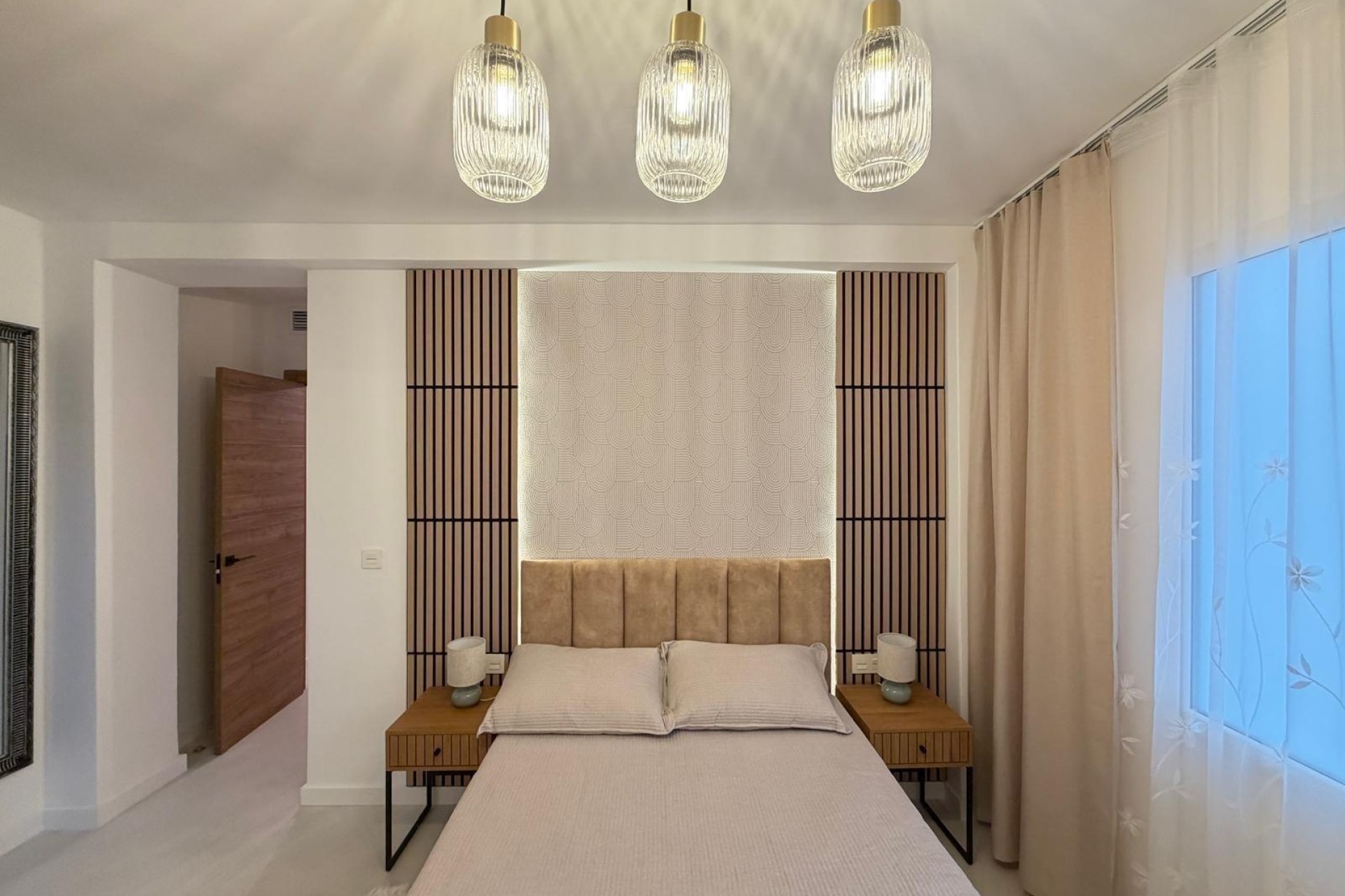 Sprzedaż - Apartament / Mieszkanie -
Torrevieja - Playa del Cura