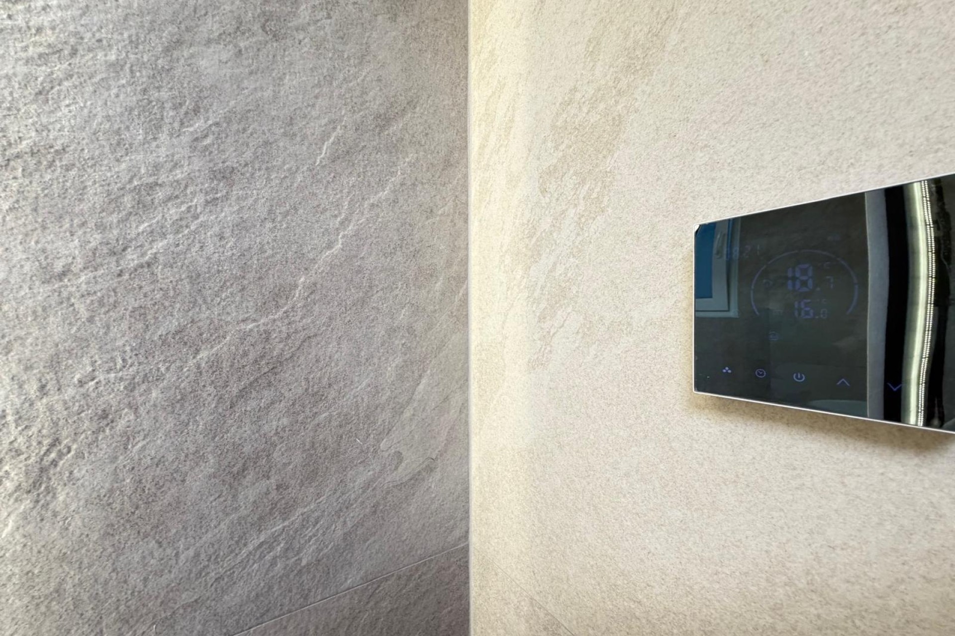 Sprzedaż - Apartament / Mieszkanie -
Torrevieja - Playa del Cura