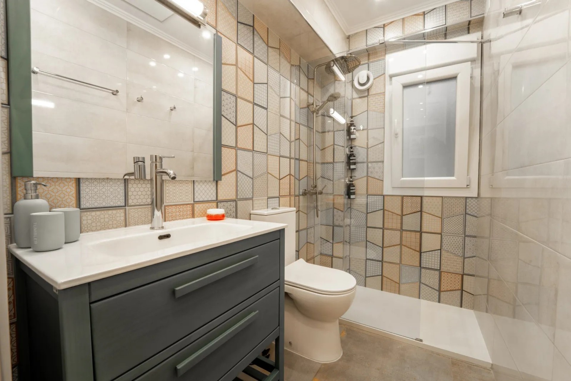 Sprzedaż - Apartament / Mieszkanie -
Torrevieja - Playa Del Cura