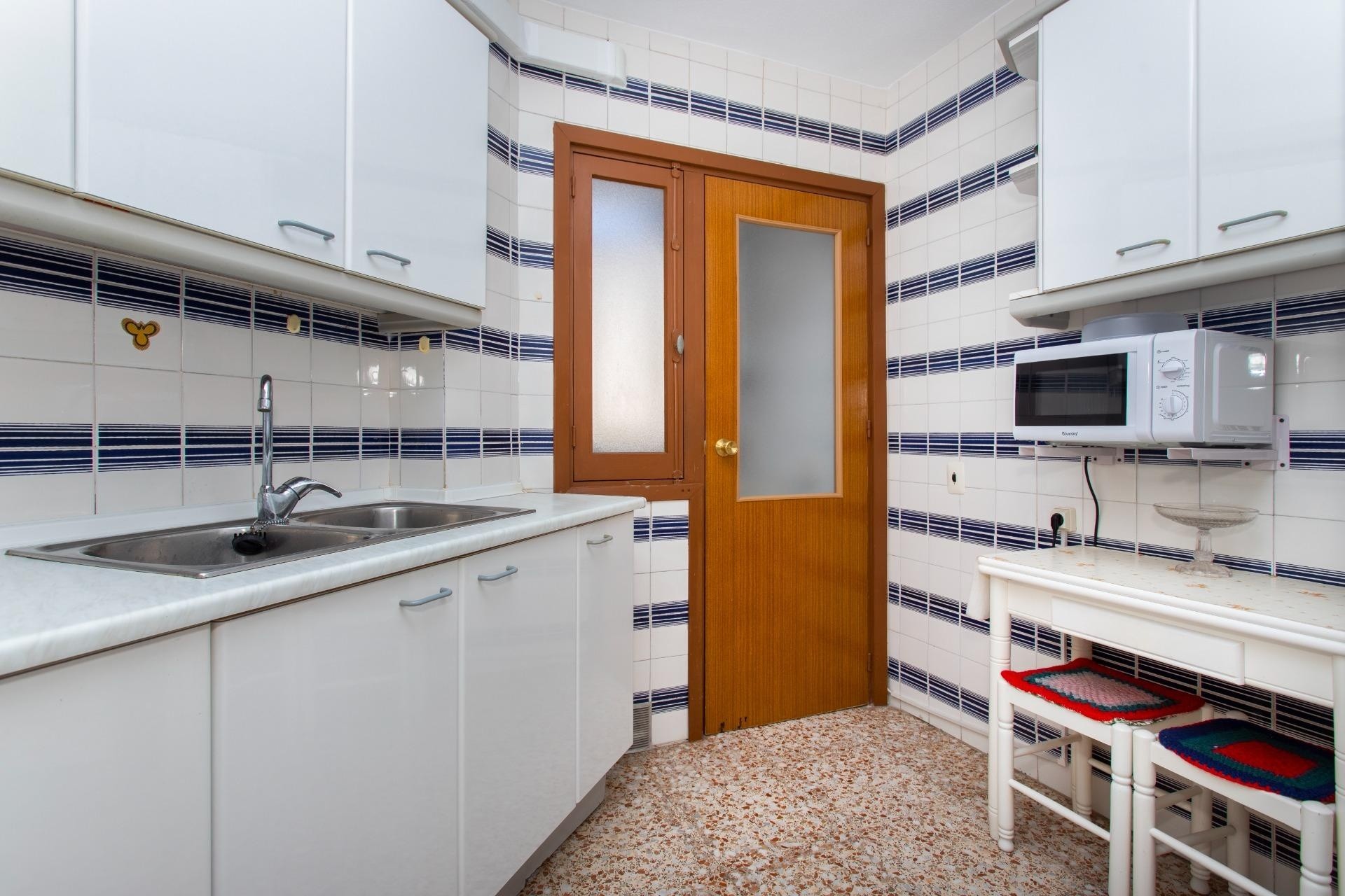Sprzedaż - Apartament / Mieszkanie -
Torrevieja - Playa del Cura
