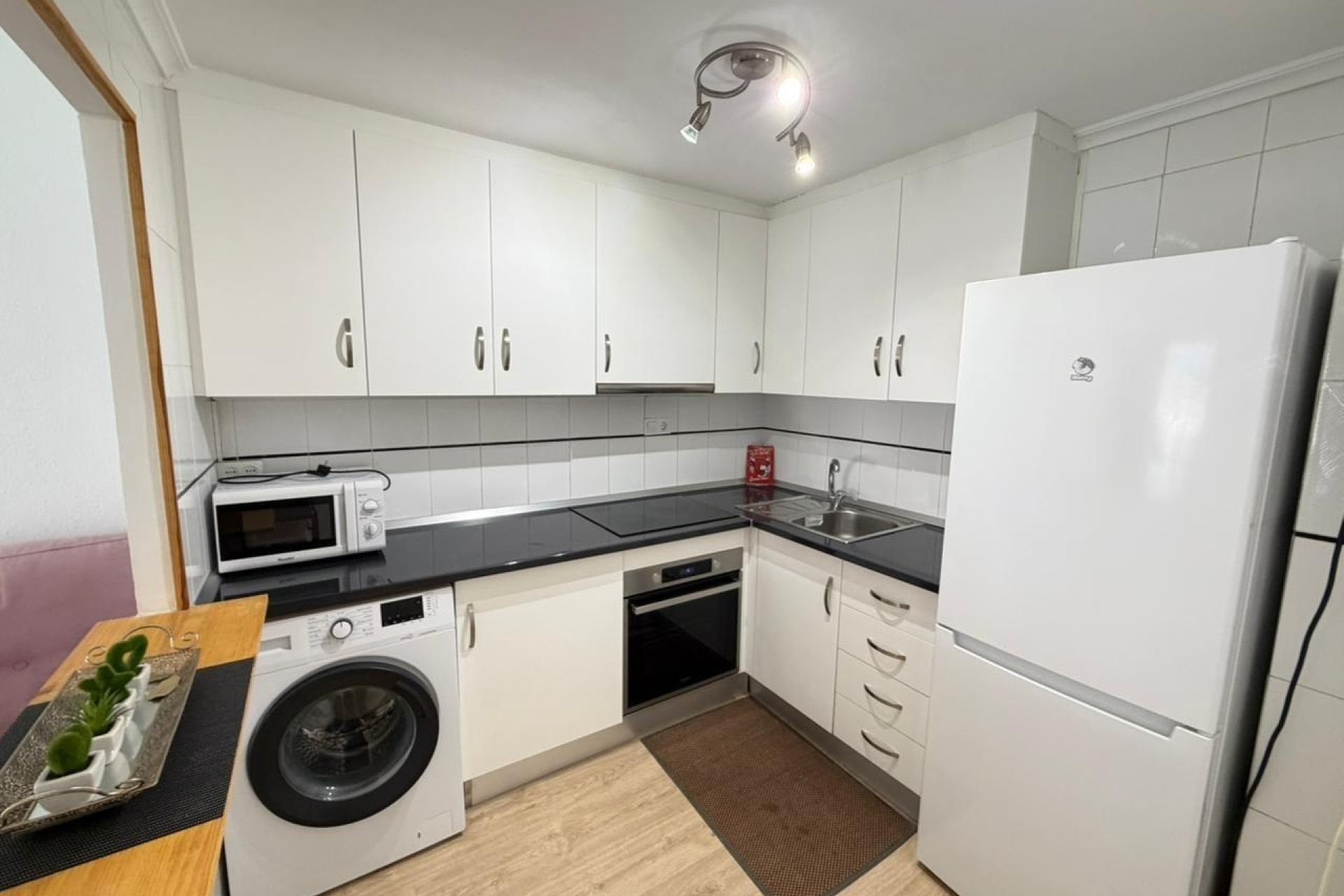 Sprzedaż - Apartament / Mieszkanie -
Torrevieja - Playa del Cura