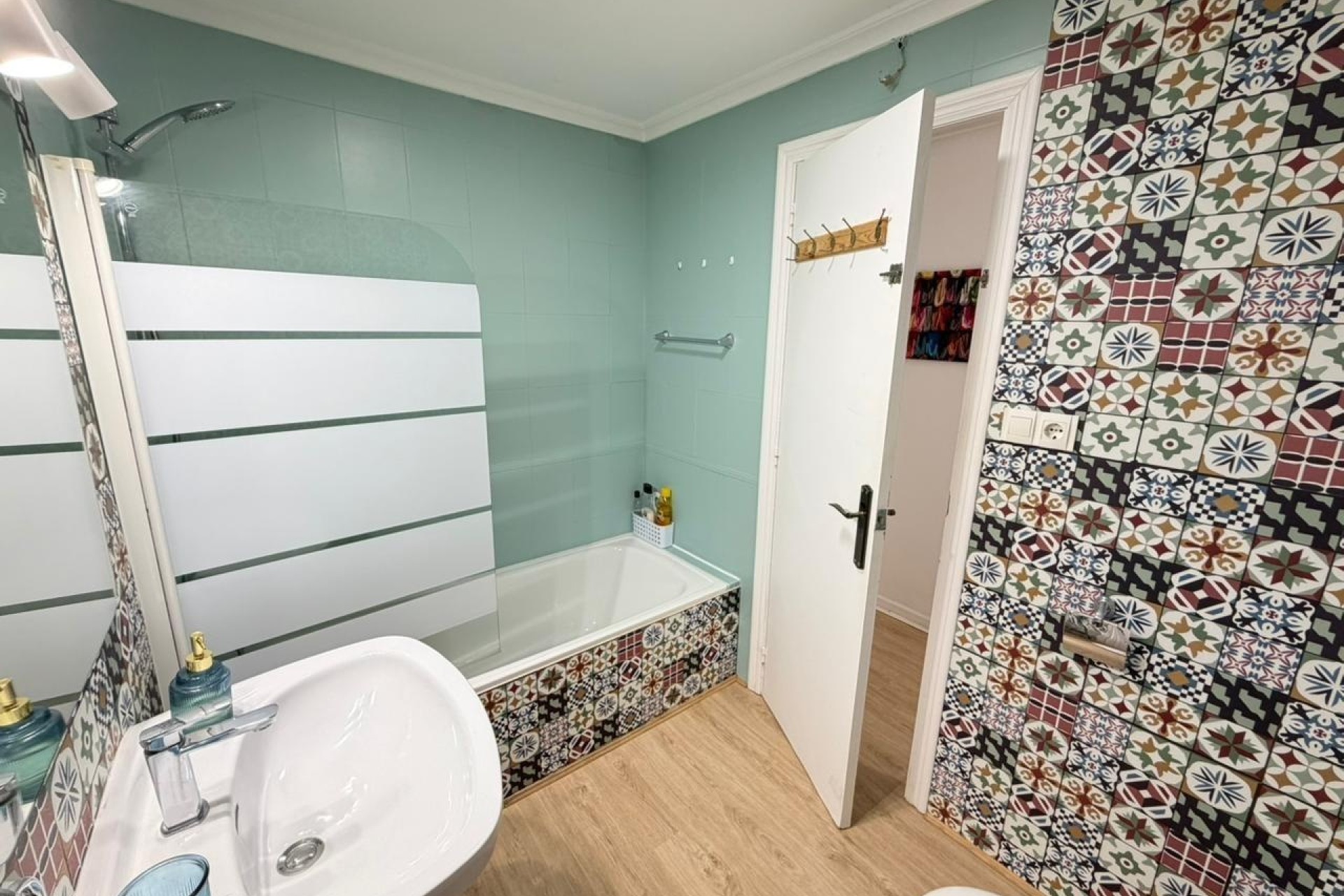 Sprzedaż - Apartament / Mieszkanie -
Torrevieja - Playa del Cura