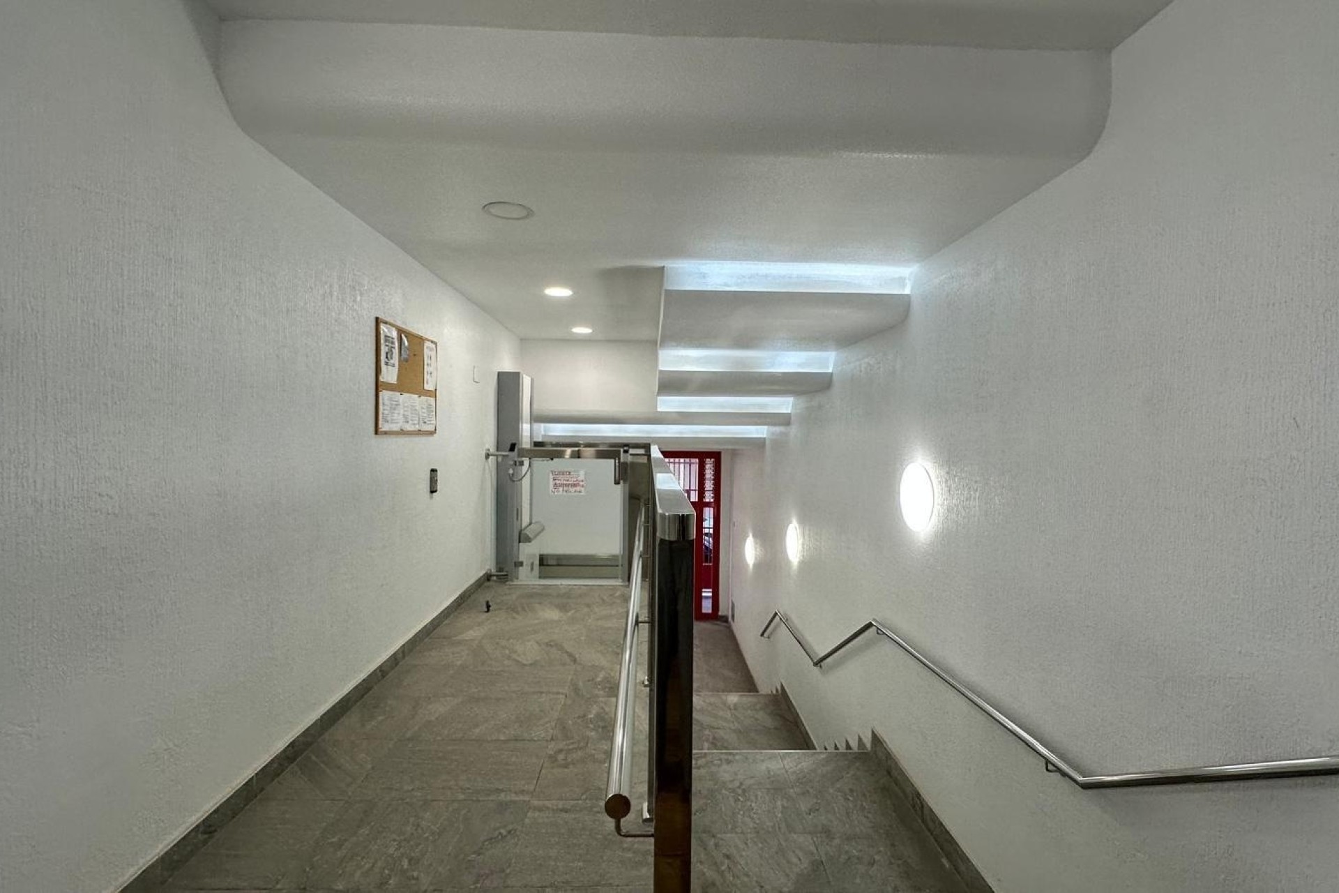 Sprzedaż - Apartament / Mieszkanie -
Torrevieja - Playa del Cura