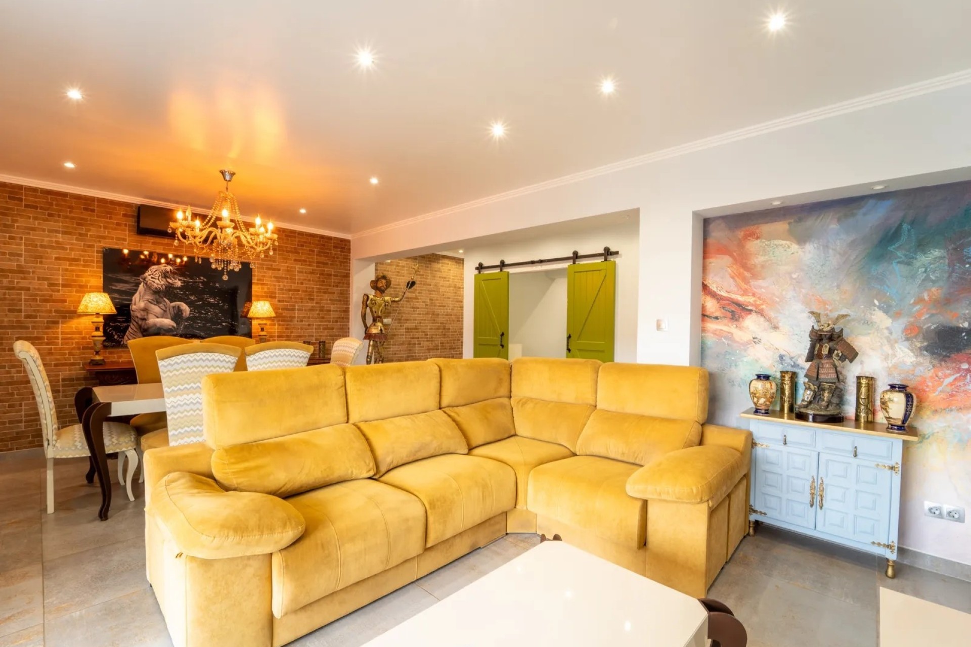 Sprzedaż - Apartament / Mieszkanie -
Torrevieja - Playa Del Cura