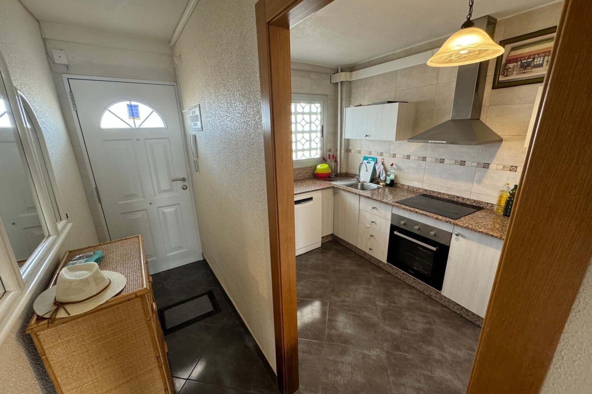 Sprzedaż - Apartament / Mieszkanie -
Torrevieja - Playa del Cura