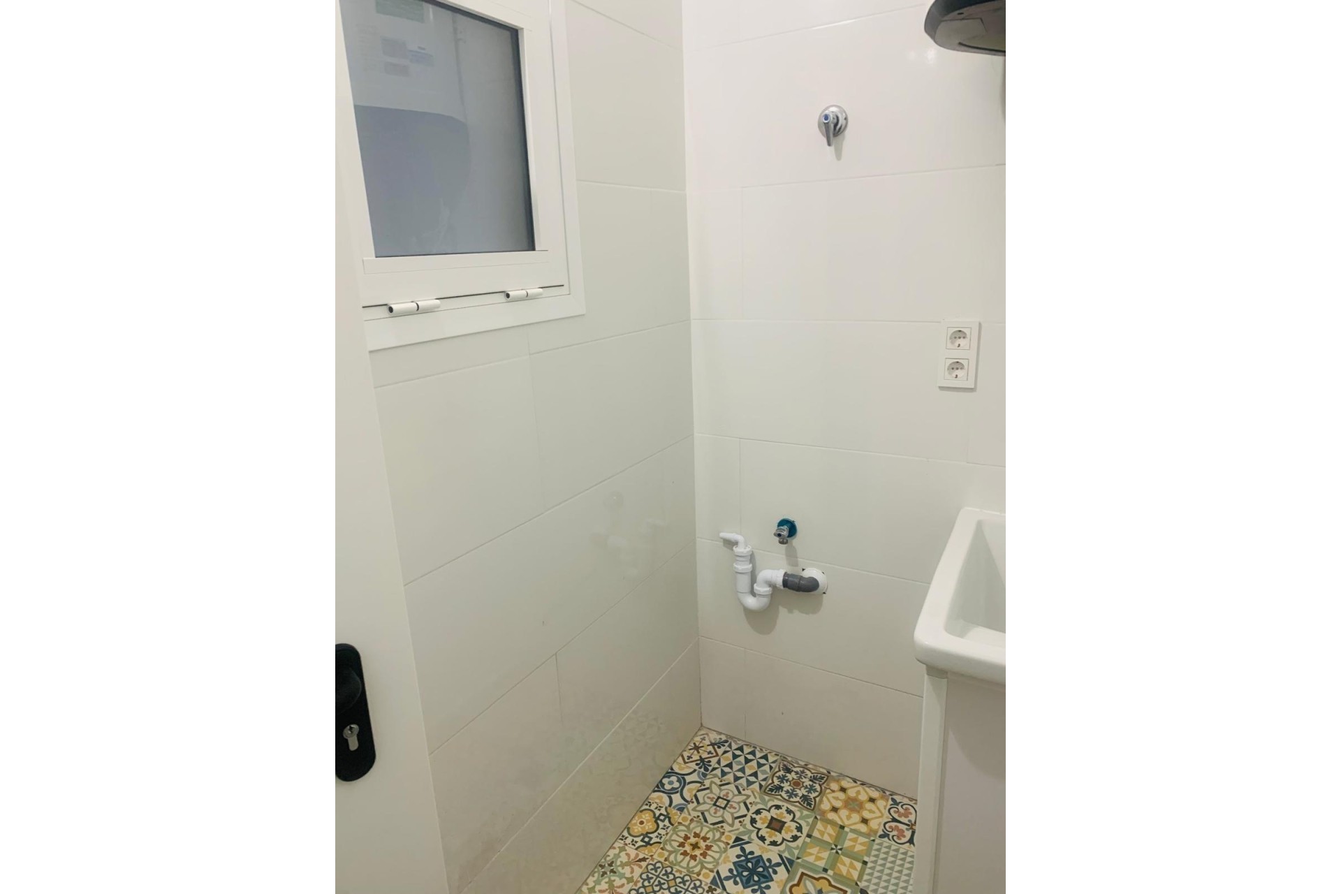 Sprzedaż - Apartament / Mieszkanie -
Torrevieja - Playa del Cura