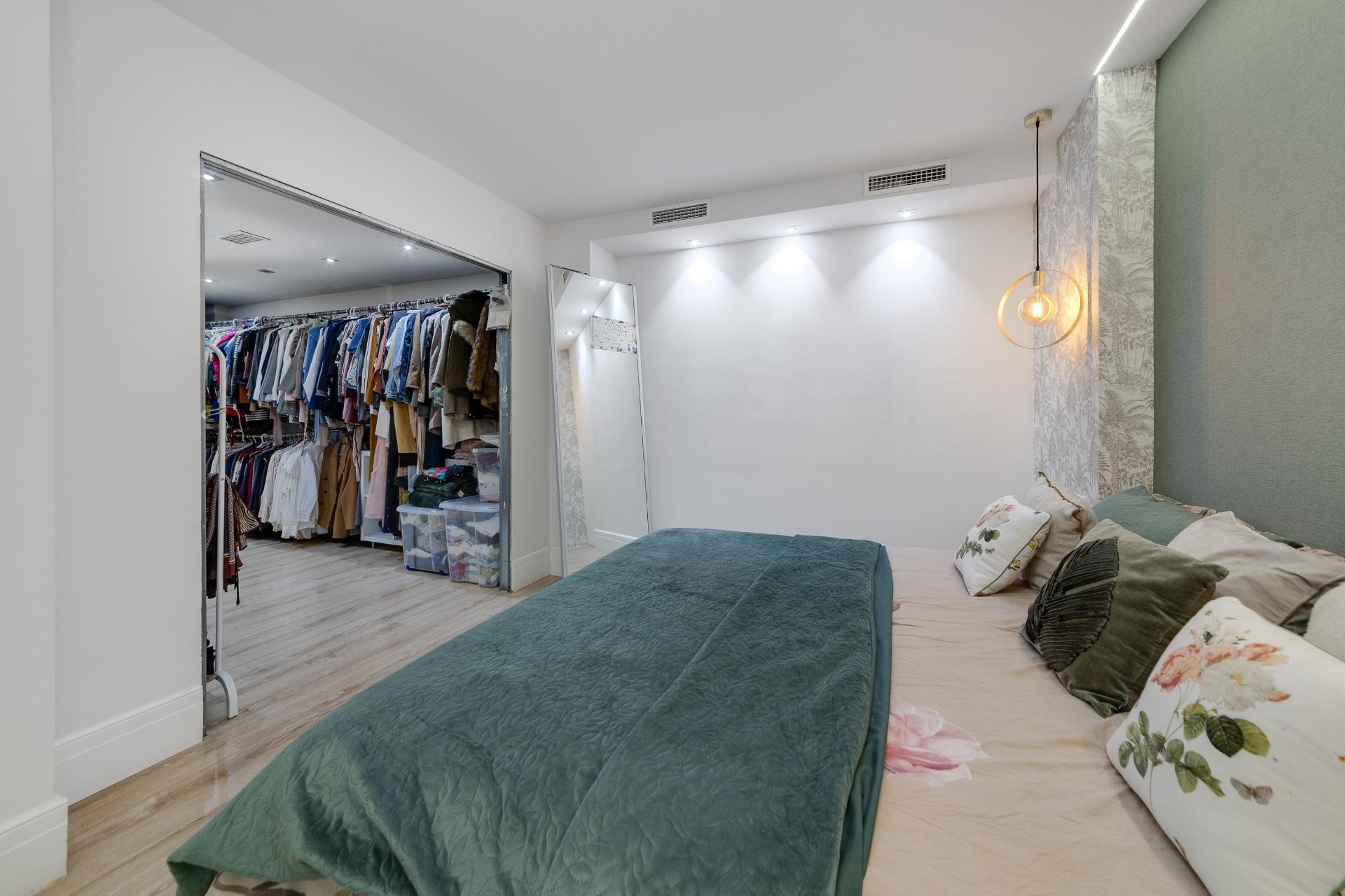 Sprzedaż - Apartament / Mieszkanie -
Torrevieja - Playa del Cura