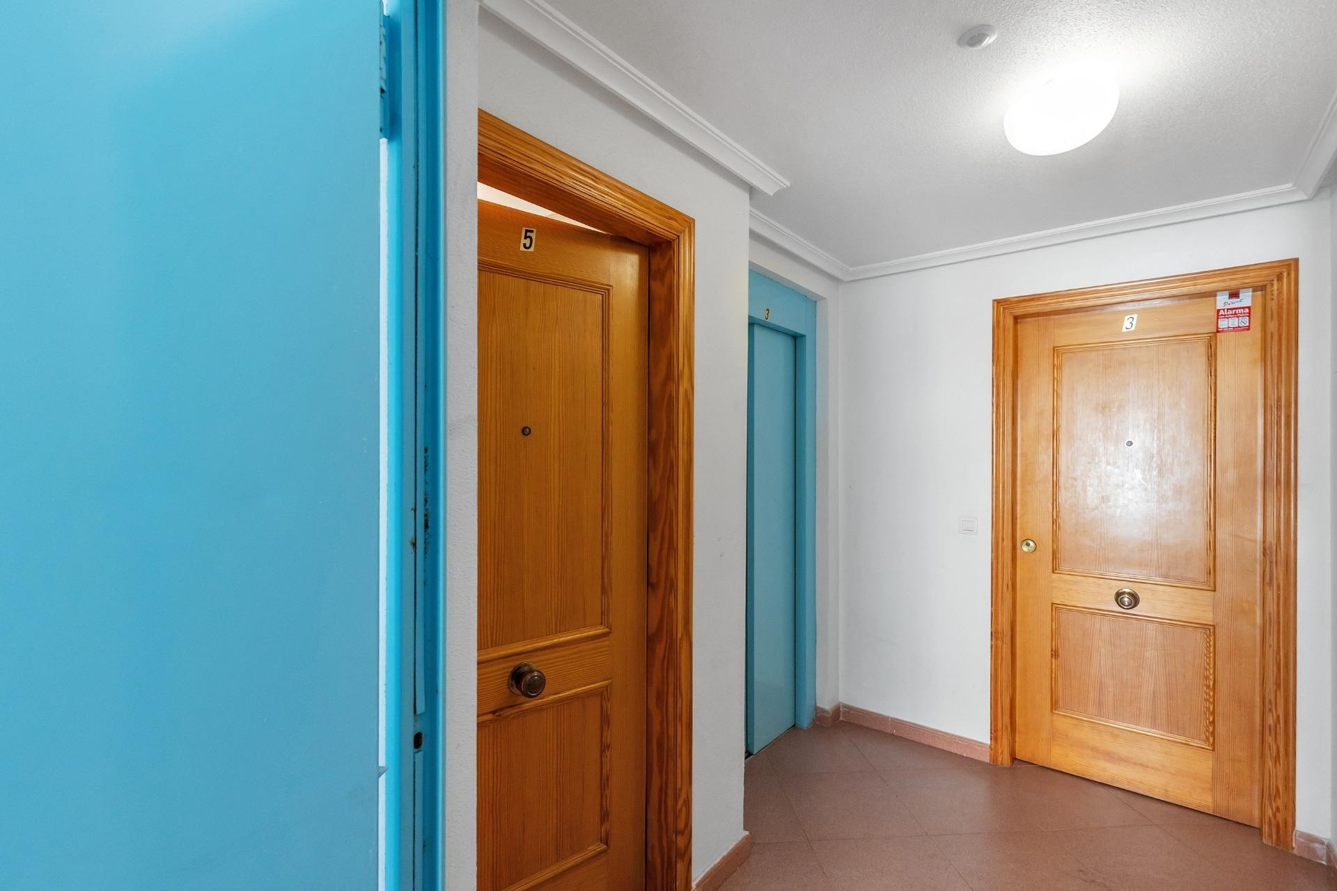Sprzedaż - Apartament / Mieszkanie -
Torrevieja - Playa del Cura