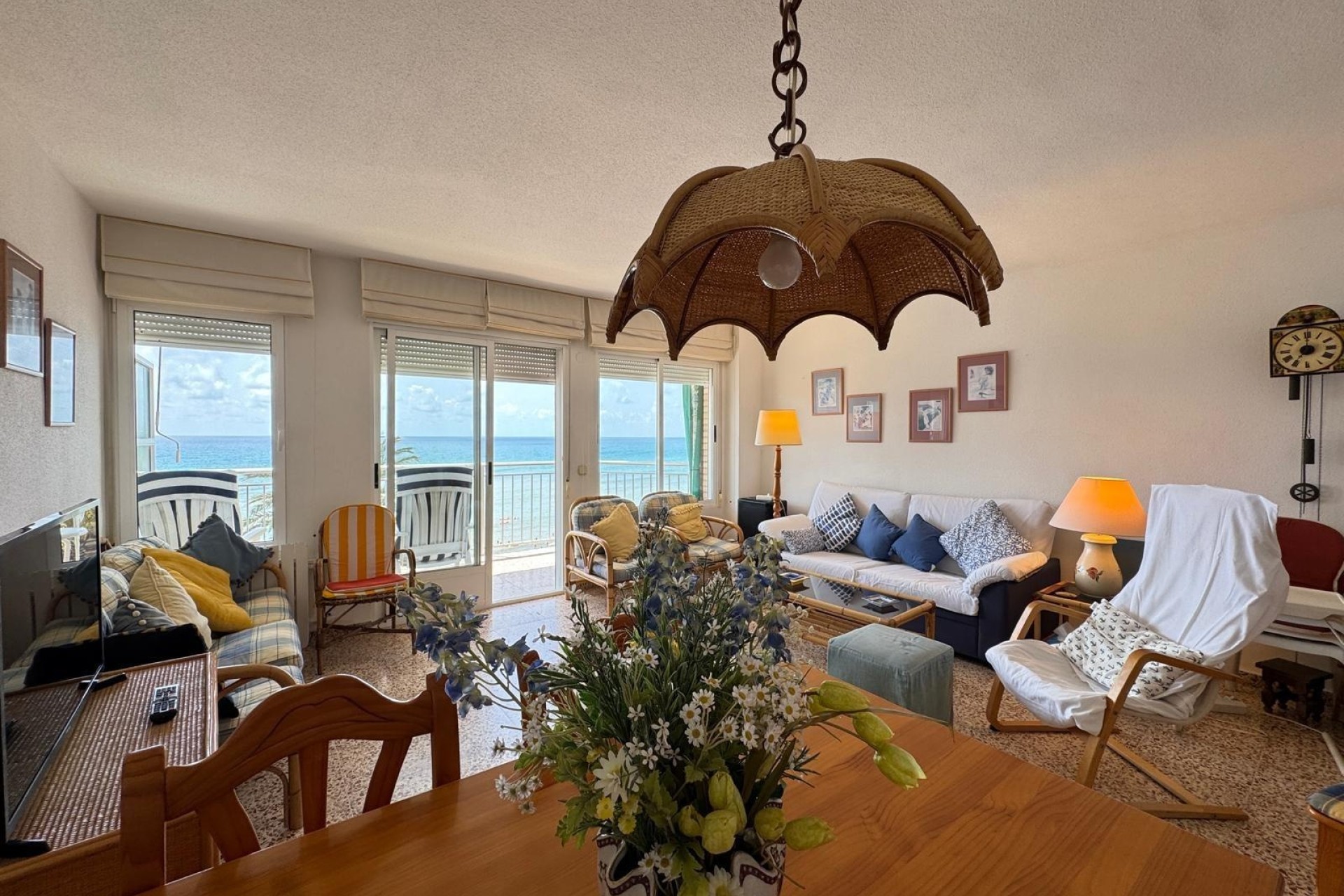 Sprzedaż - Apartament / Mieszkanie -
Torrevieja - Playa del Cura