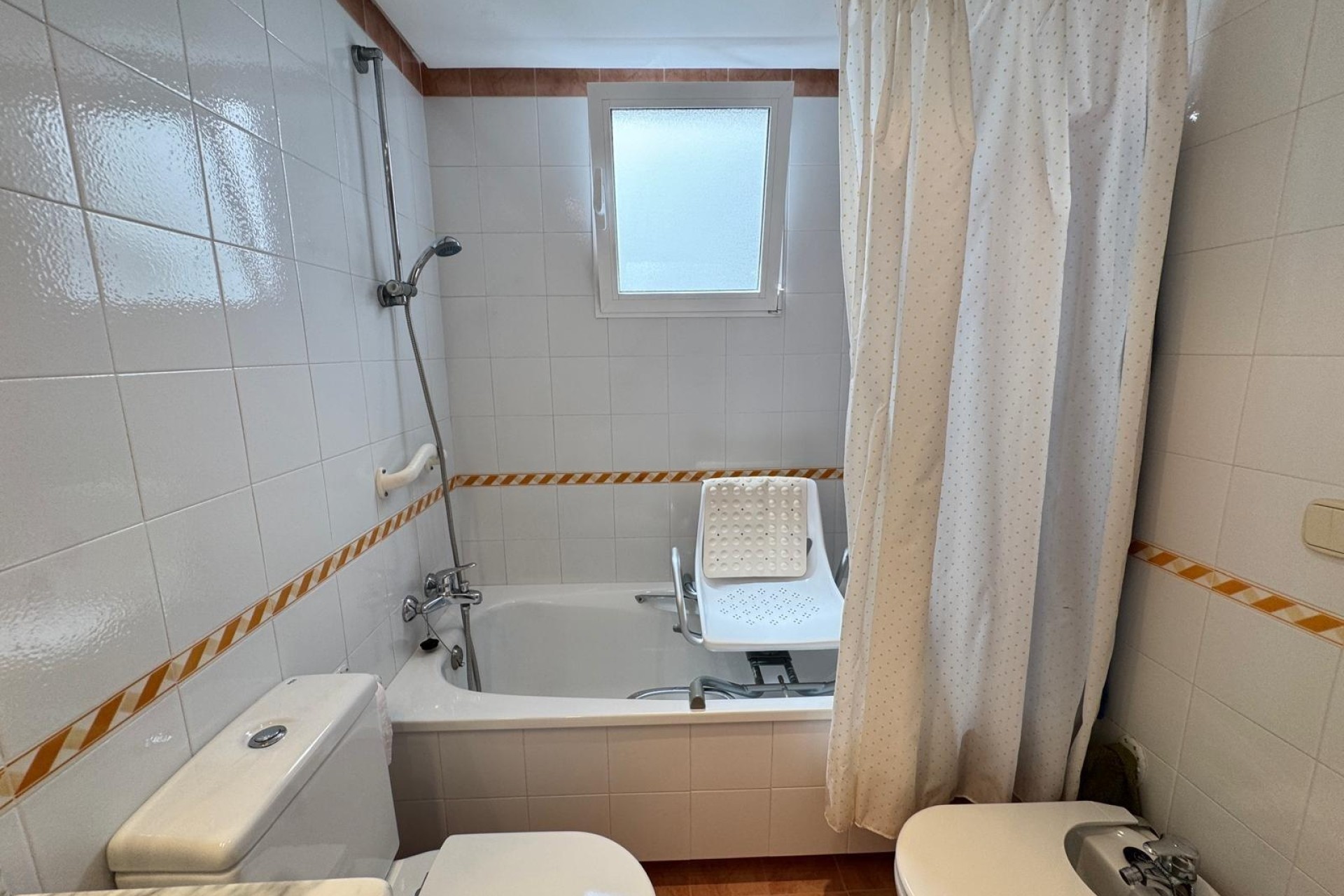 Sprzedaż - Apartament / Mieszkanie -
Torrevieja - Playa del Cura