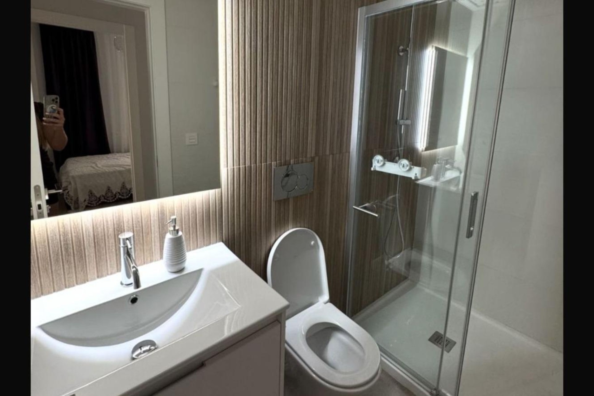 Sprzedaż - Apartament / Mieszkanie -
Torrevieja - Playa del Cura