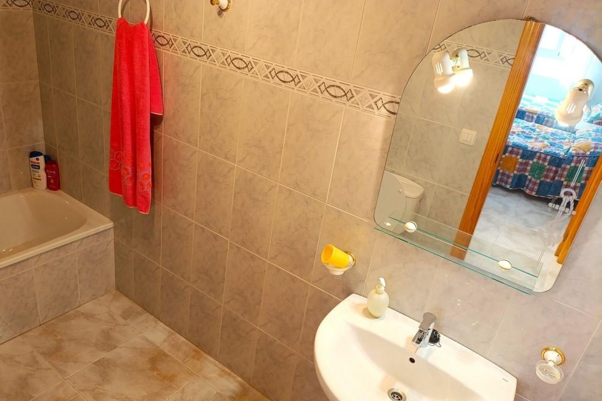 Sprzedaż - Apartament / Mieszkanie -
Torrevieja - Playa del Cura