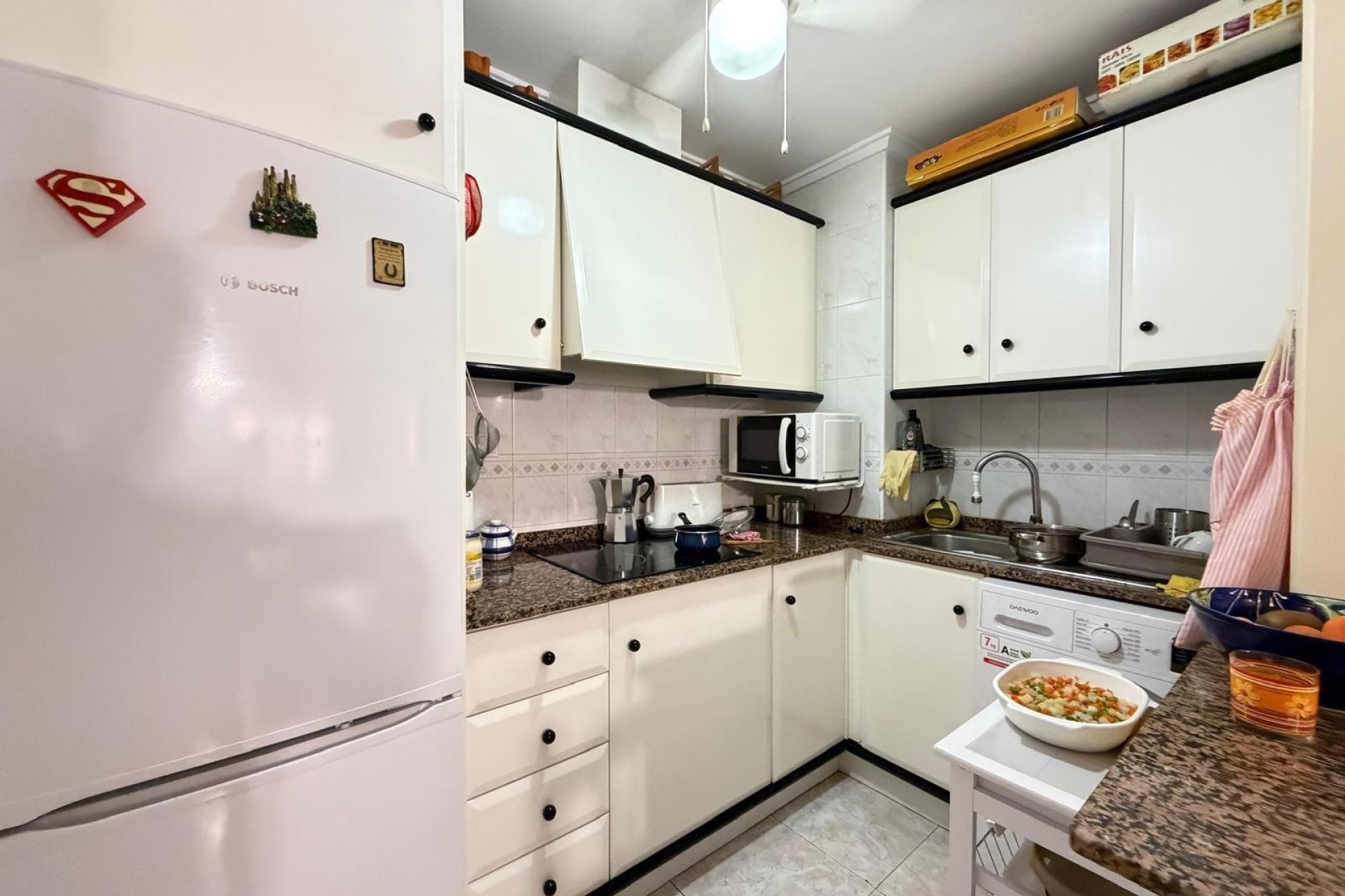 Sprzedaż - Apartament / Mieszkanie -
Torrevieja - Playa del Cura