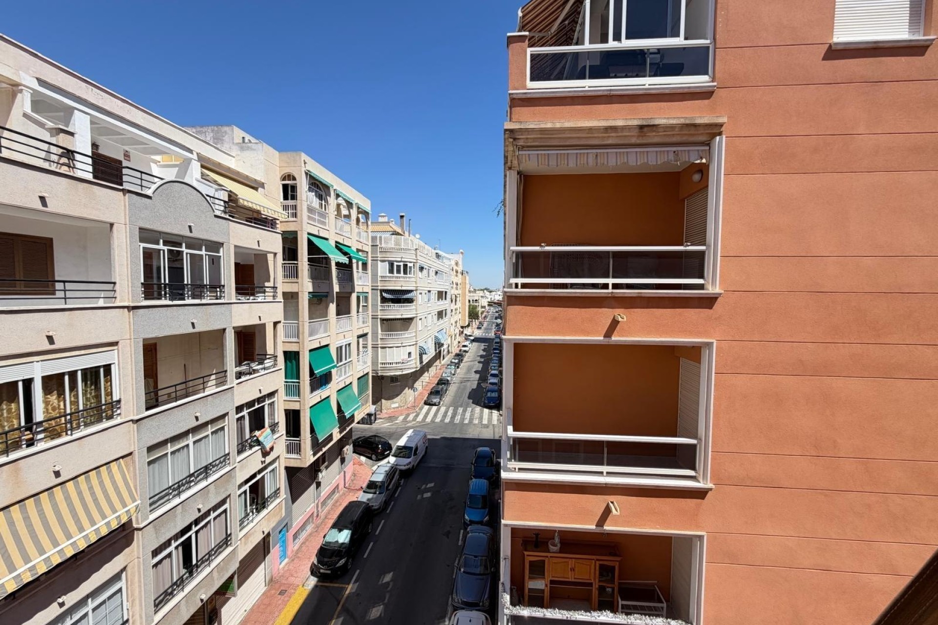 Sprzedaż - Apartament / Mieszkanie -
Torrevieja - Playa del Cura