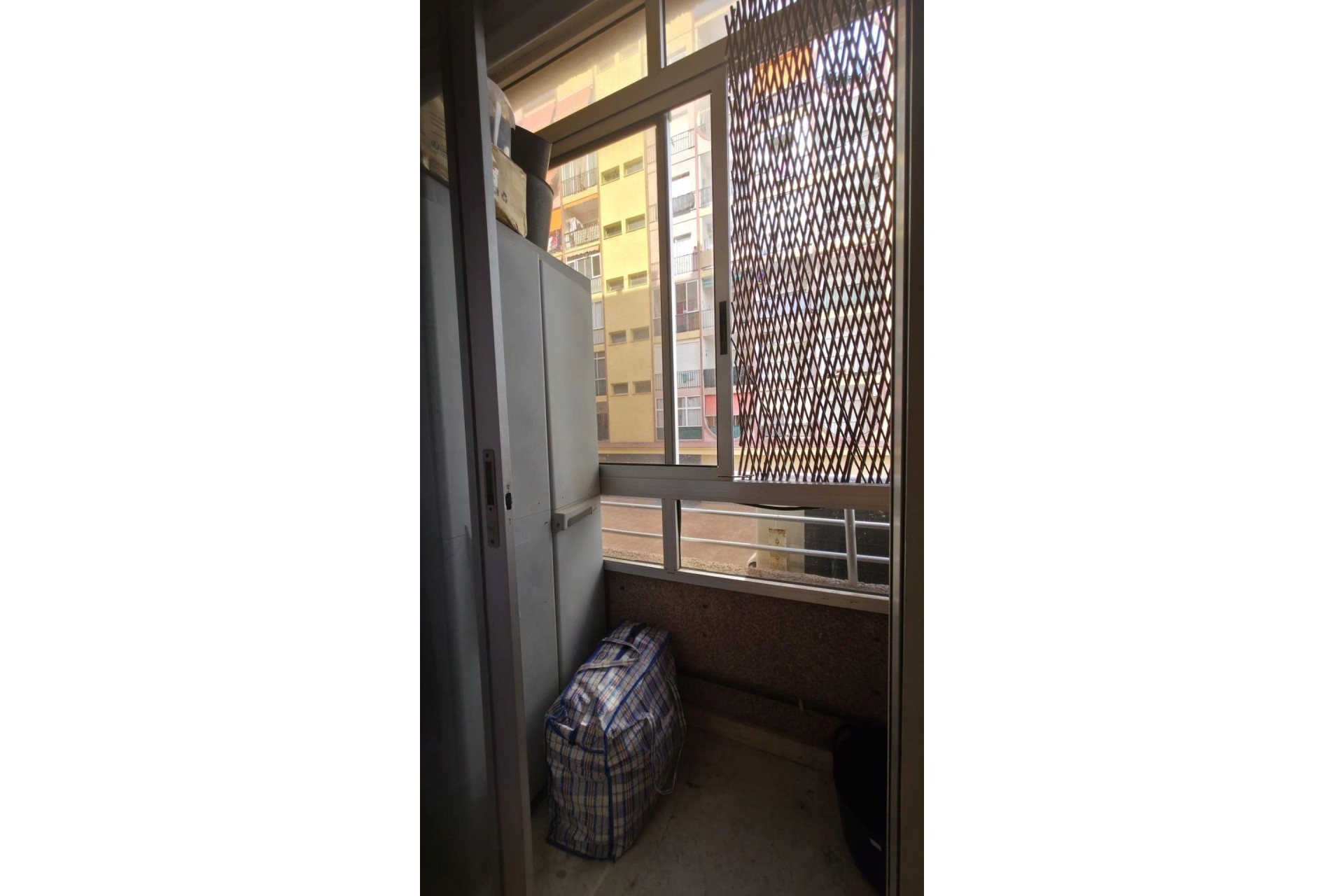 Sprzedaż - Apartament / Mieszkanie -
Torrevieja - Playa del Cura