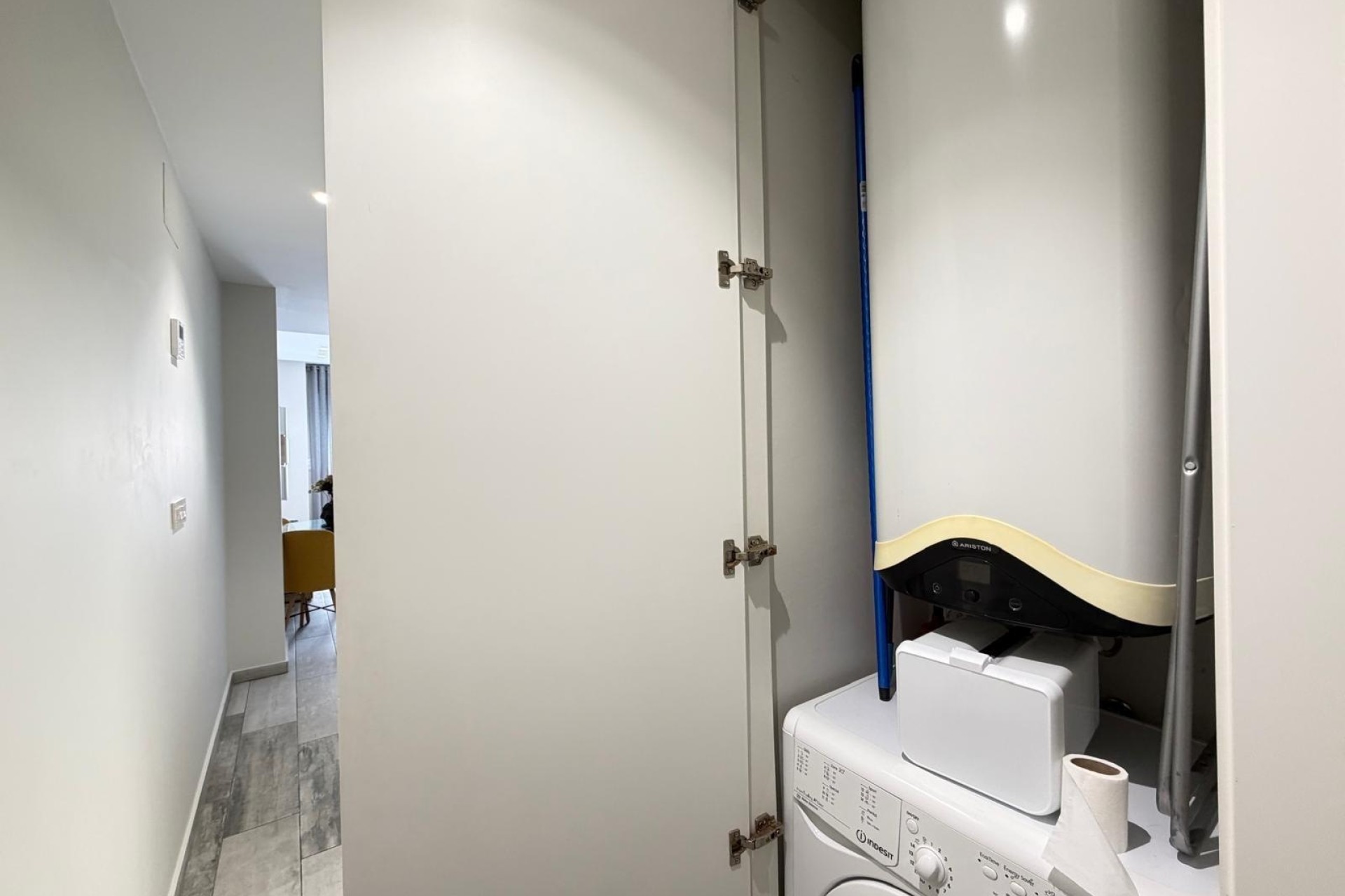 Sprzedaż - Apartament / Mieszkanie -
Torrevieja - Playa del Cura