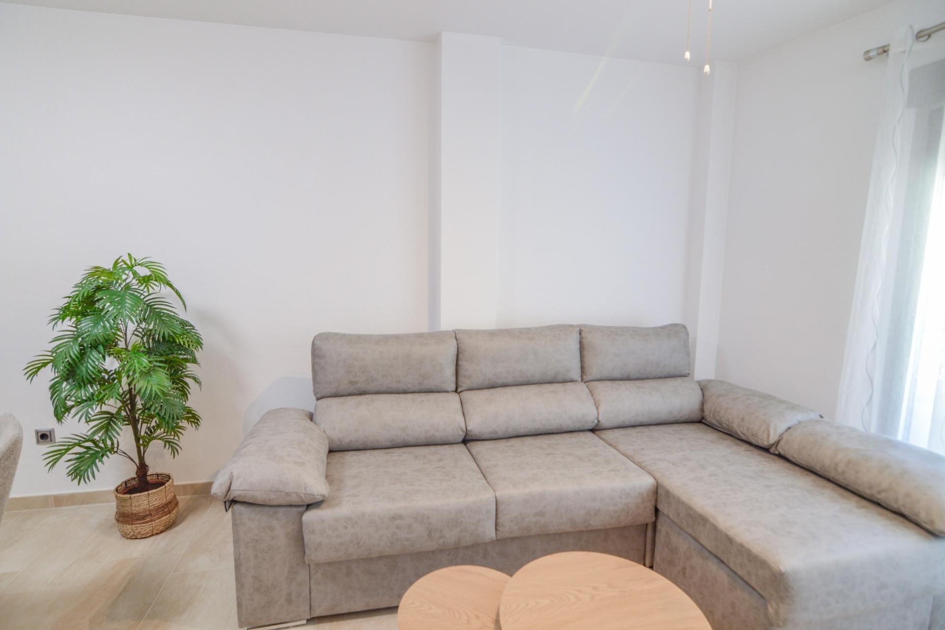 Sprzedaż - Apartament / Mieszkanie -
Torrevieja - Playa del Cura