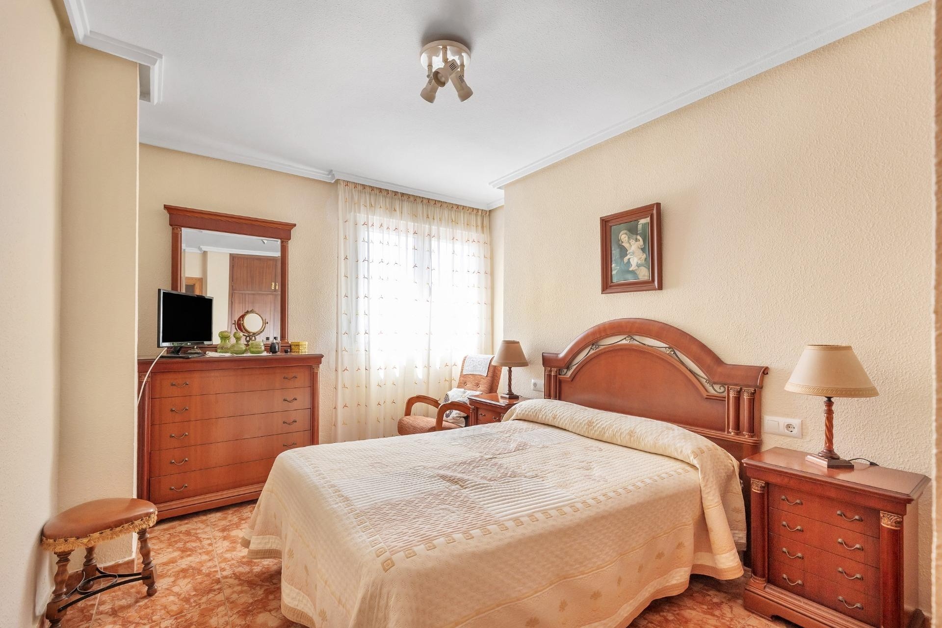 Sprzedaż - Apartament / Mieszkanie -
Torrevieja - Playa del Cura