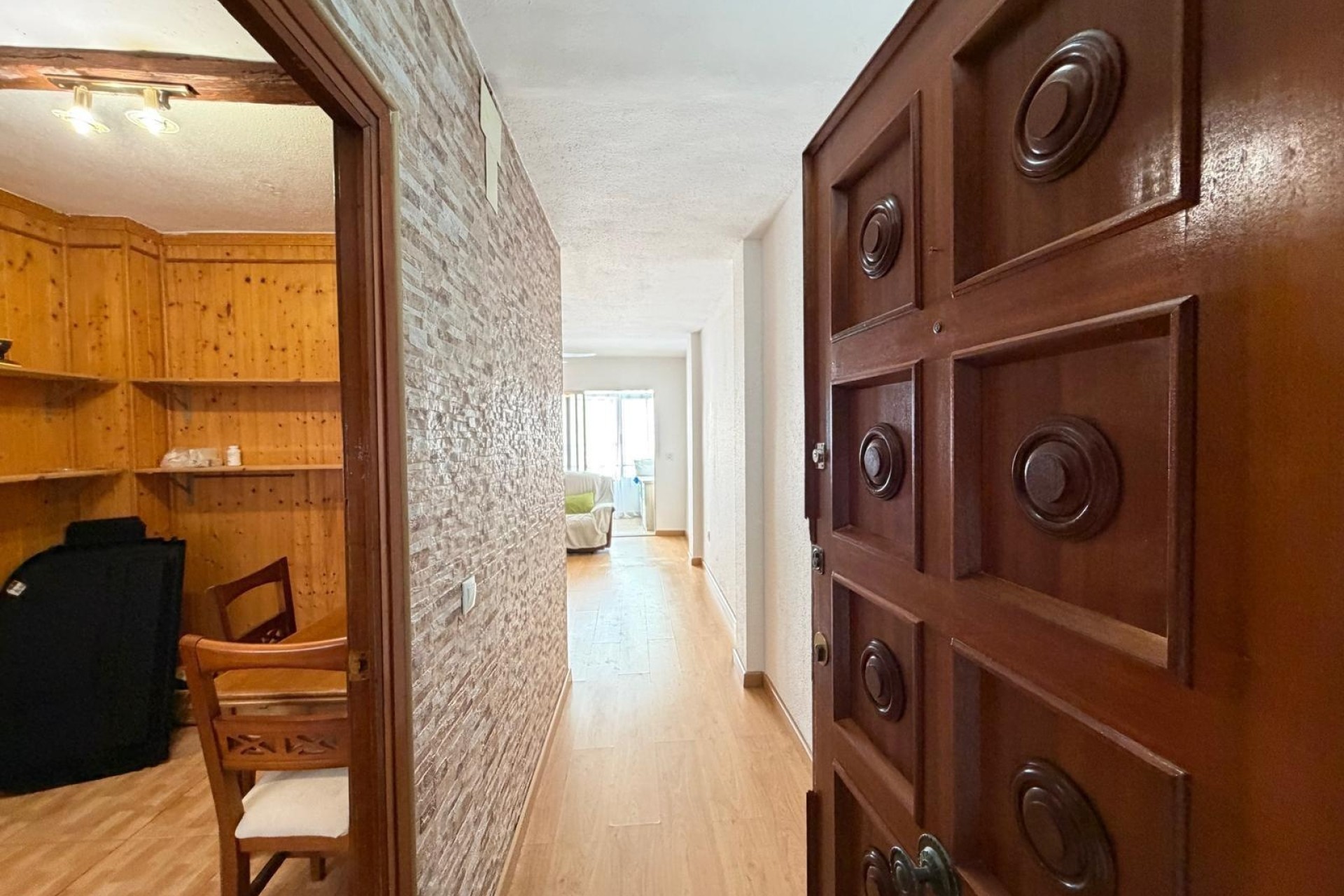 Sprzedaż - Apartament / Mieszkanie -
Torrevieja - Playa del Cura