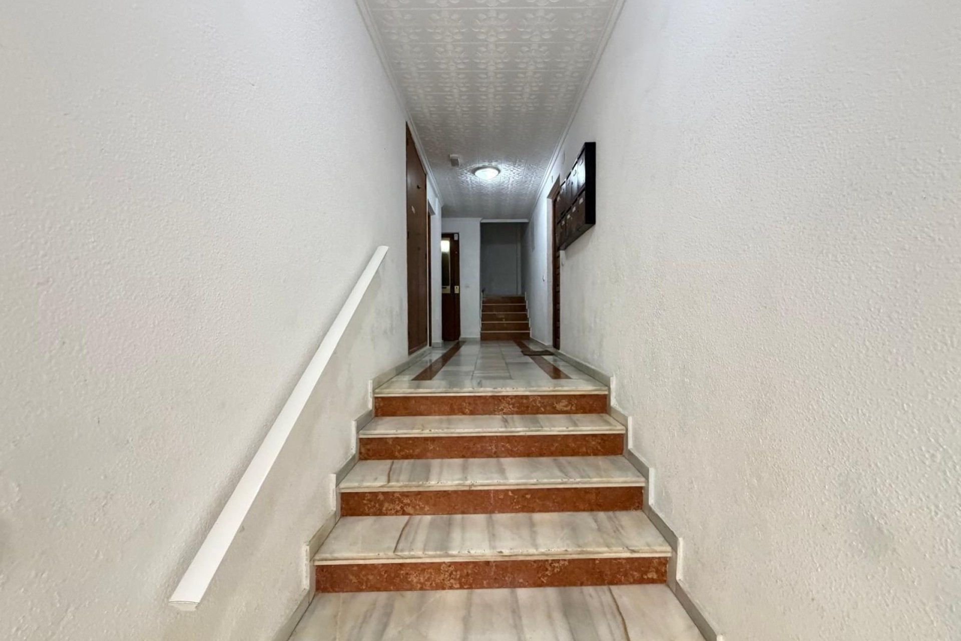 Sprzedaż - Apartament / Mieszkanie -
Torrevieja - Playa del Cura
