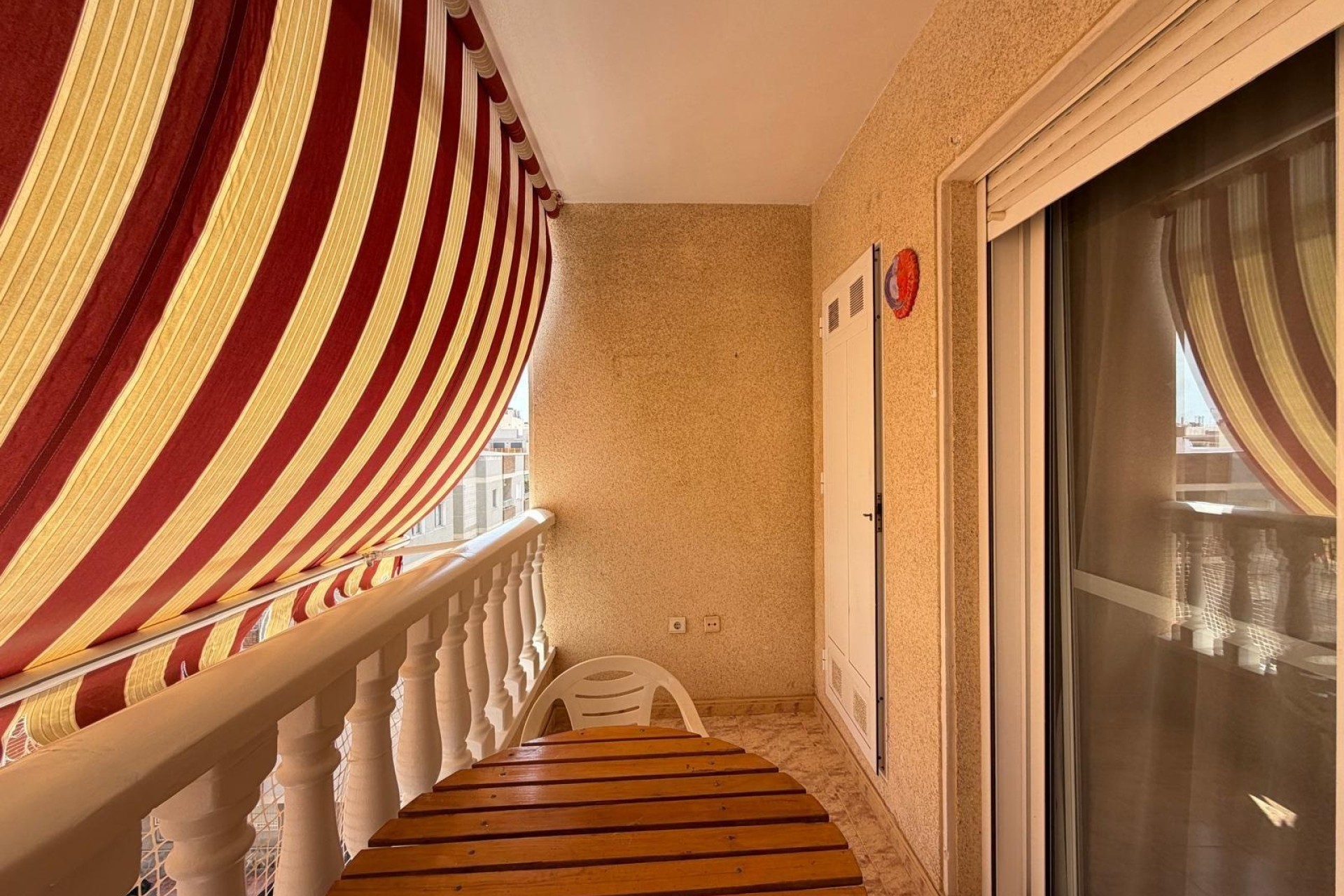 Sprzedaż - Apartament / Mieszkanie -
Torrevieja - Playa del Cura