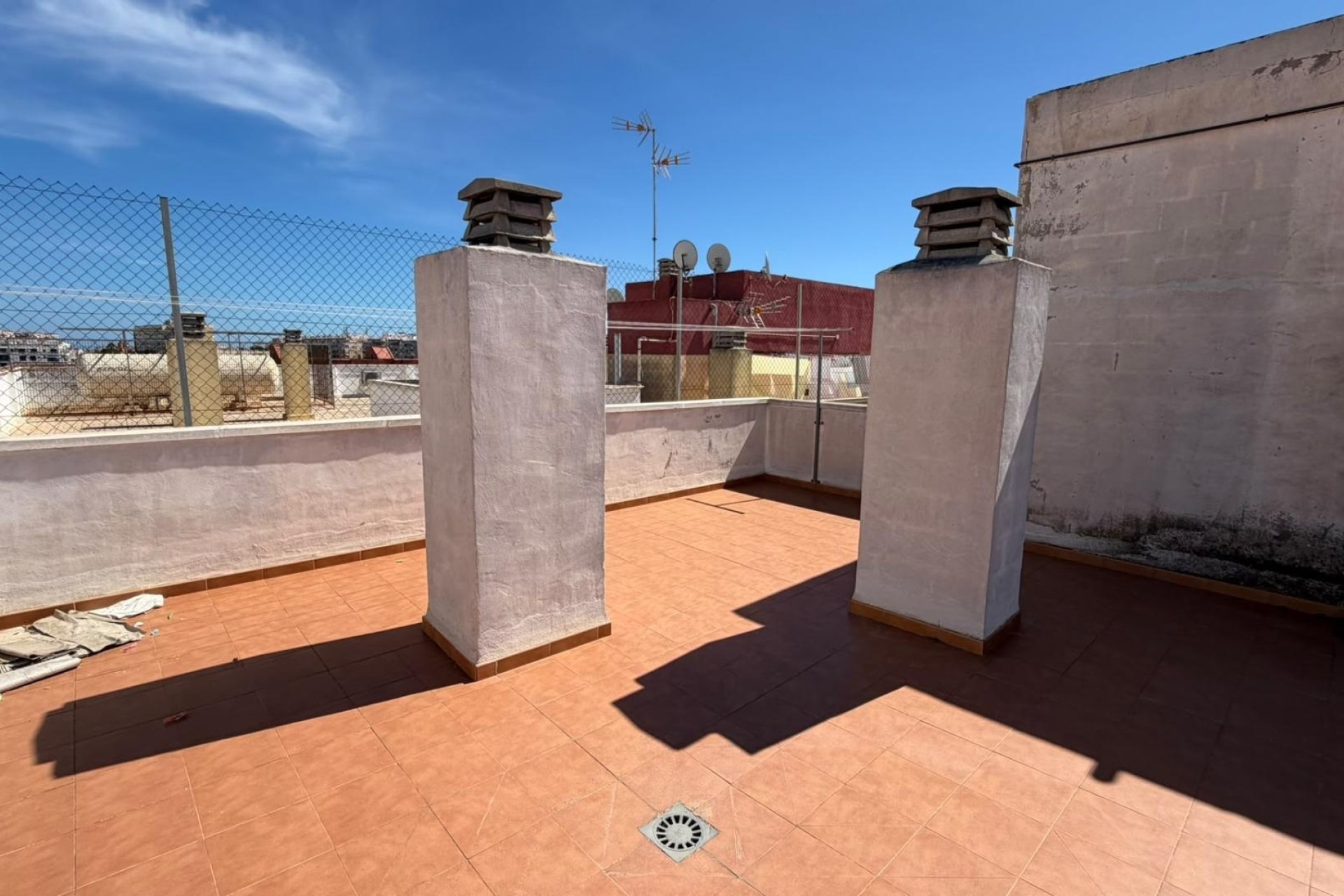 Sprzedaż - Apartament / Mieszkanie -
Torrevieja - Playa del Cura