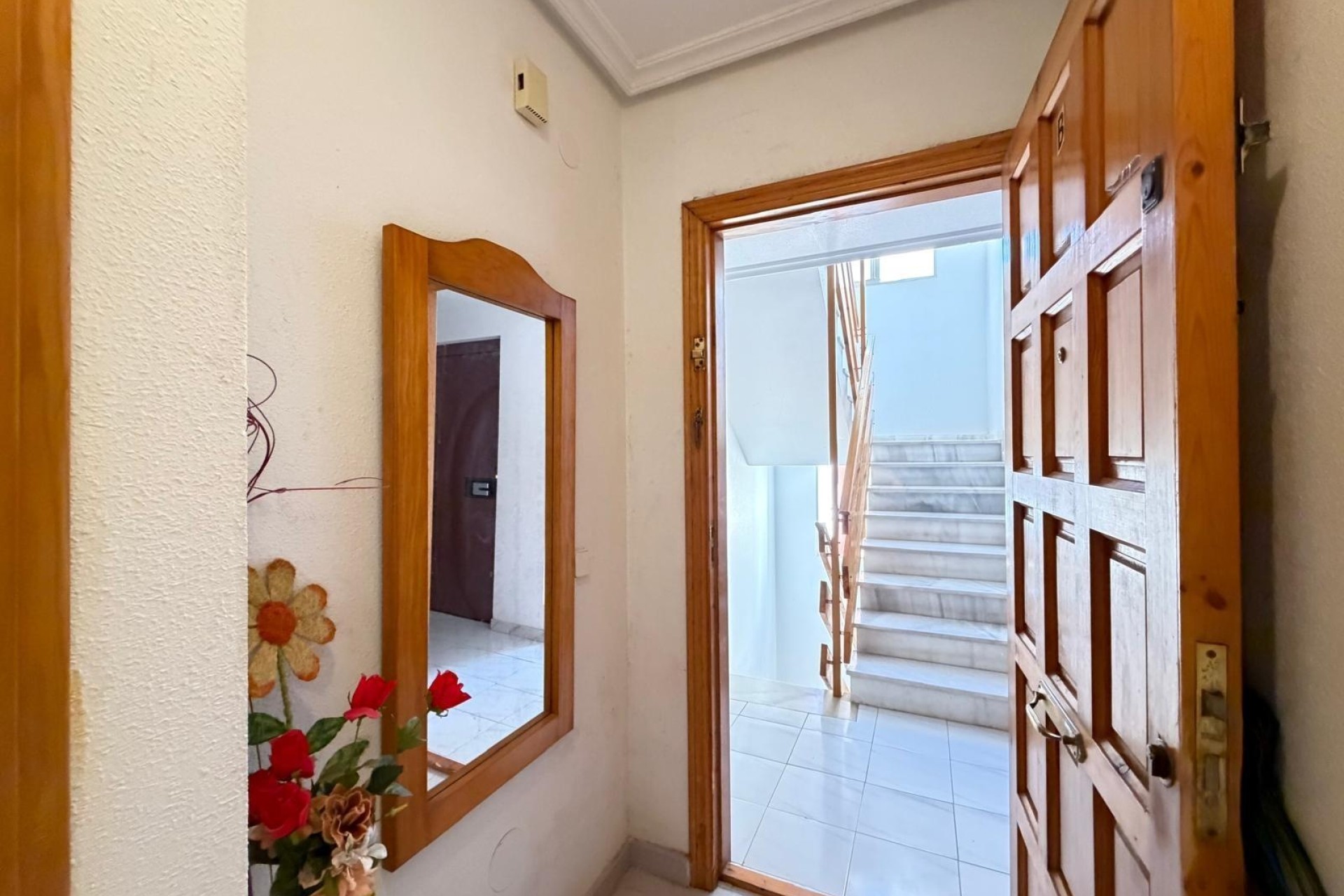 Sprzedaż - Apartament / Mieszkanie -
Torrevieja - Playa del Cura