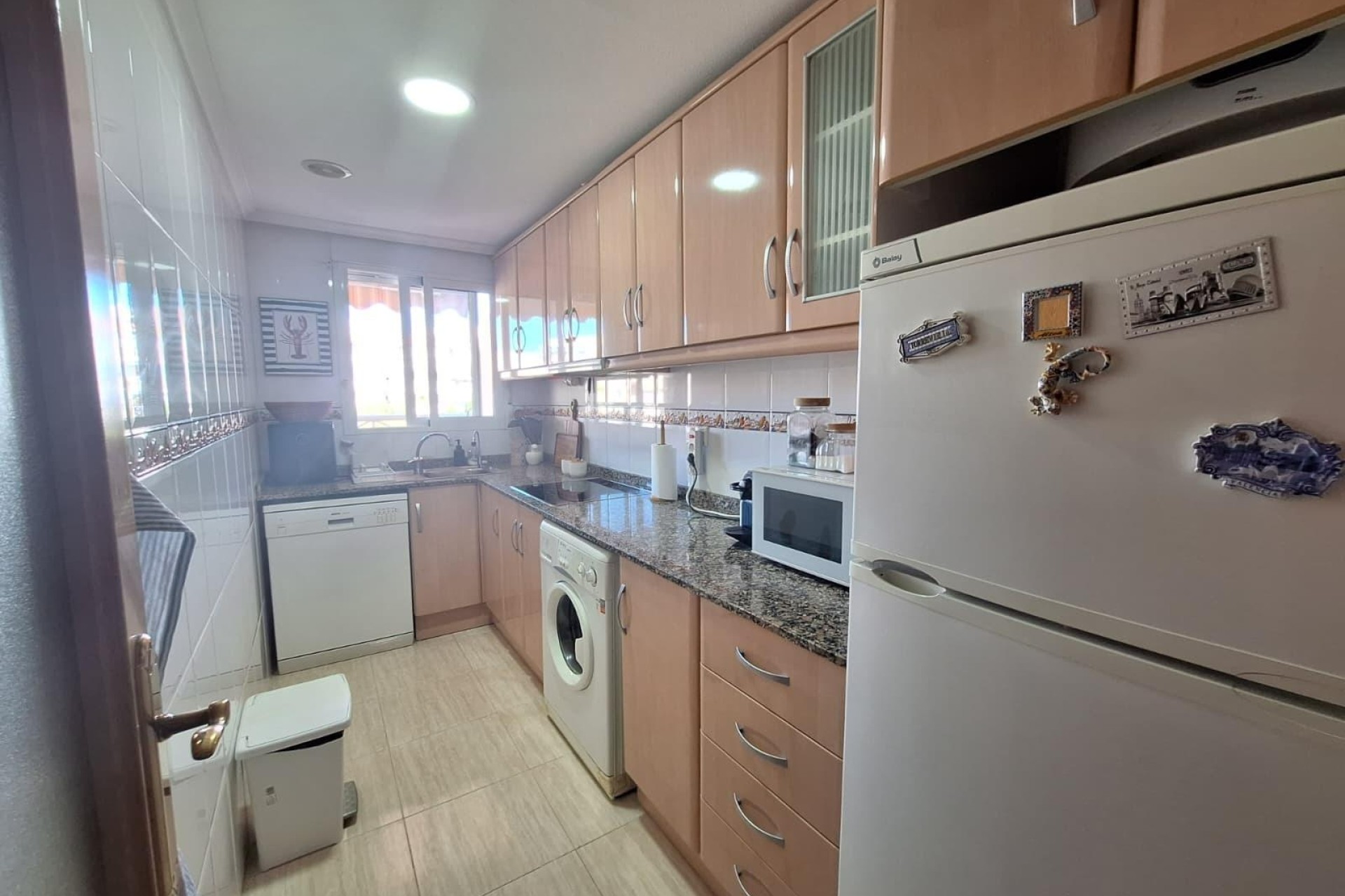 Sprzedaż - Apartament / Mieszkanie -
Torrevieja - Playa del Cura