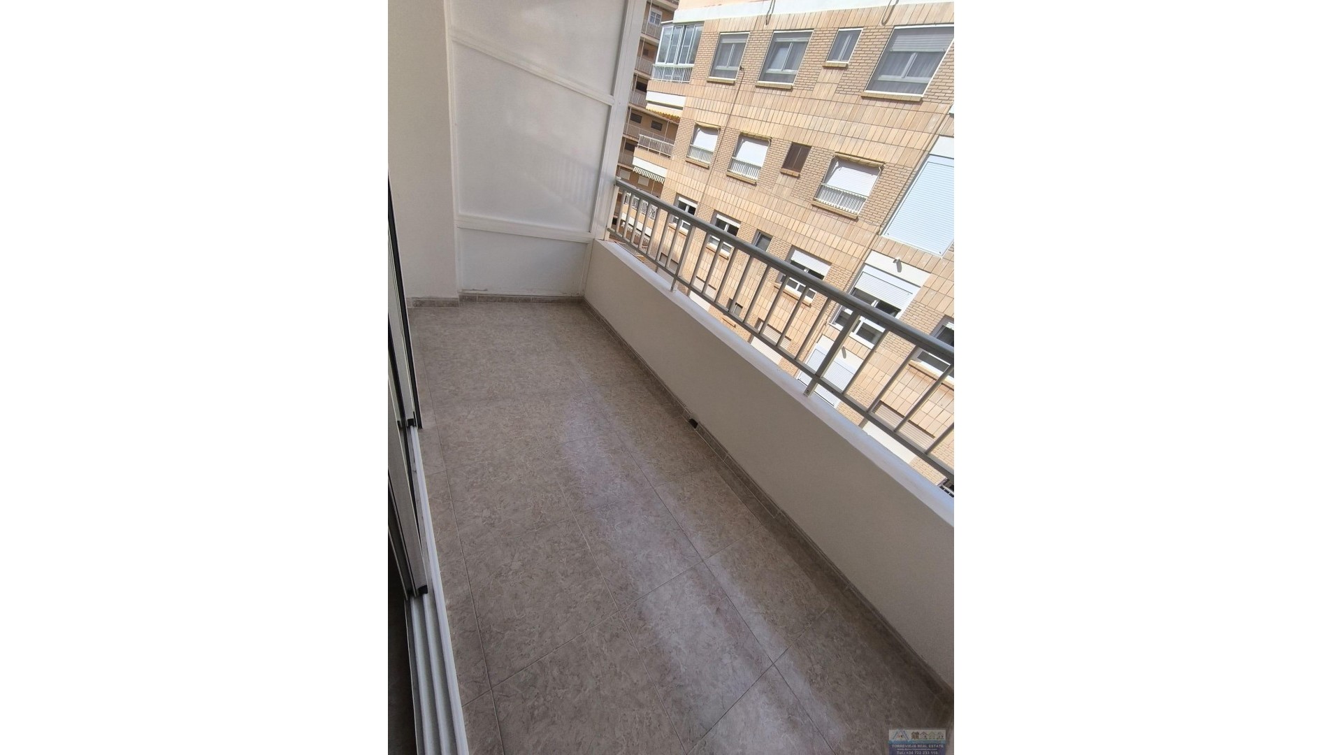 Sprzedaż - Apartament mieszkanie -
Torrevieja - Playa del Cura